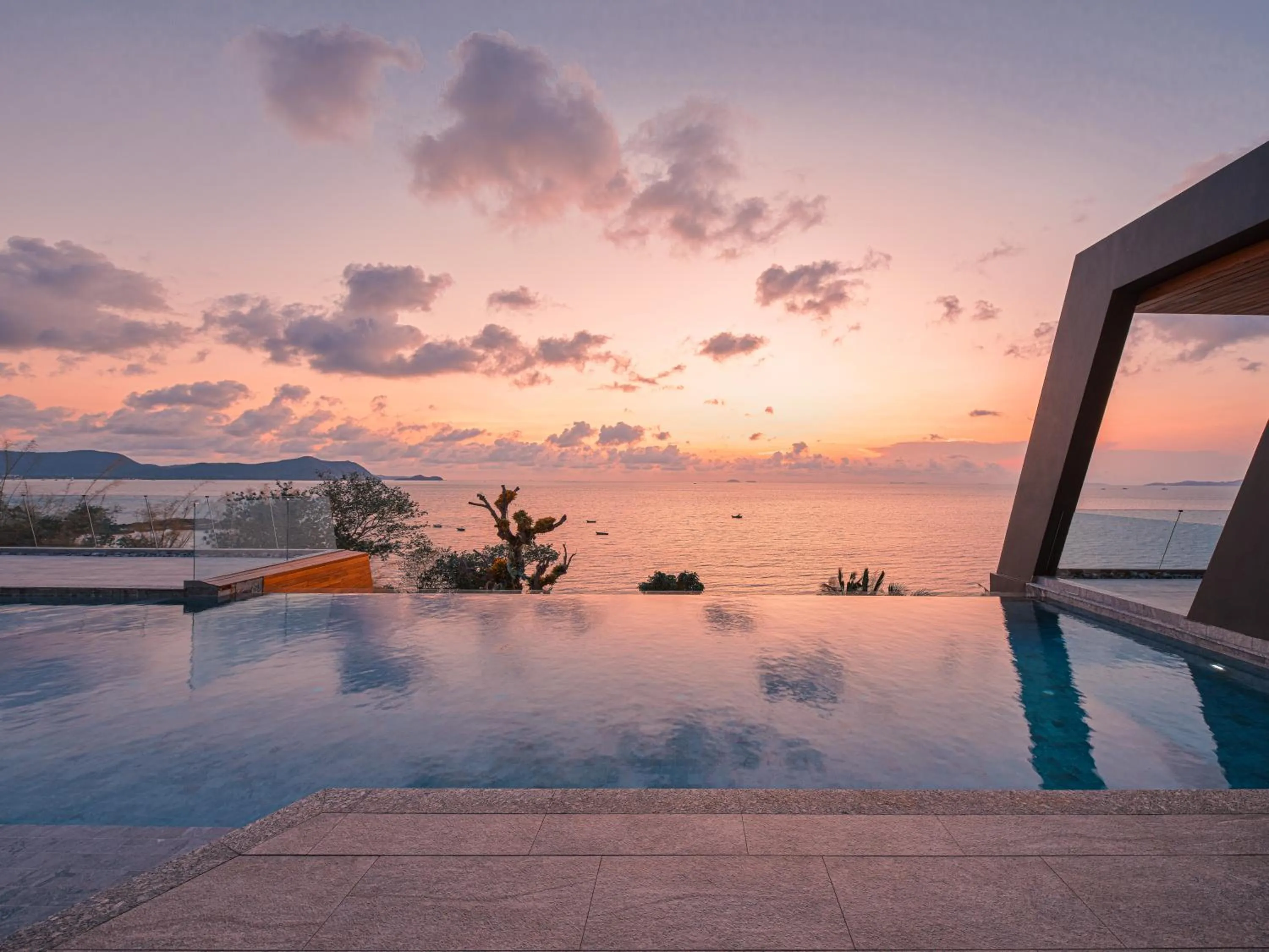 Restaurant/places to eat in MASON