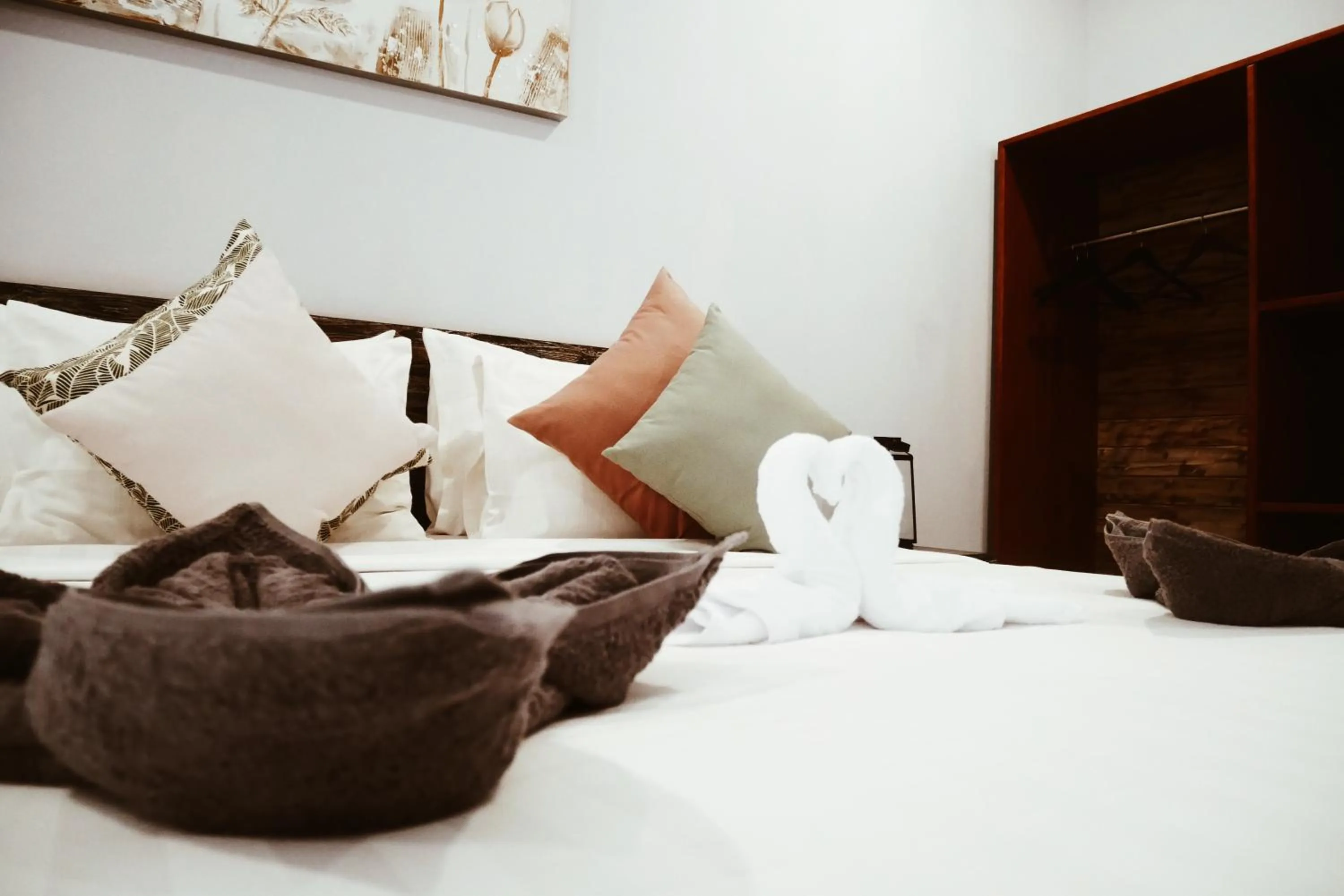 Bed in Kalua Boutique Bungalows