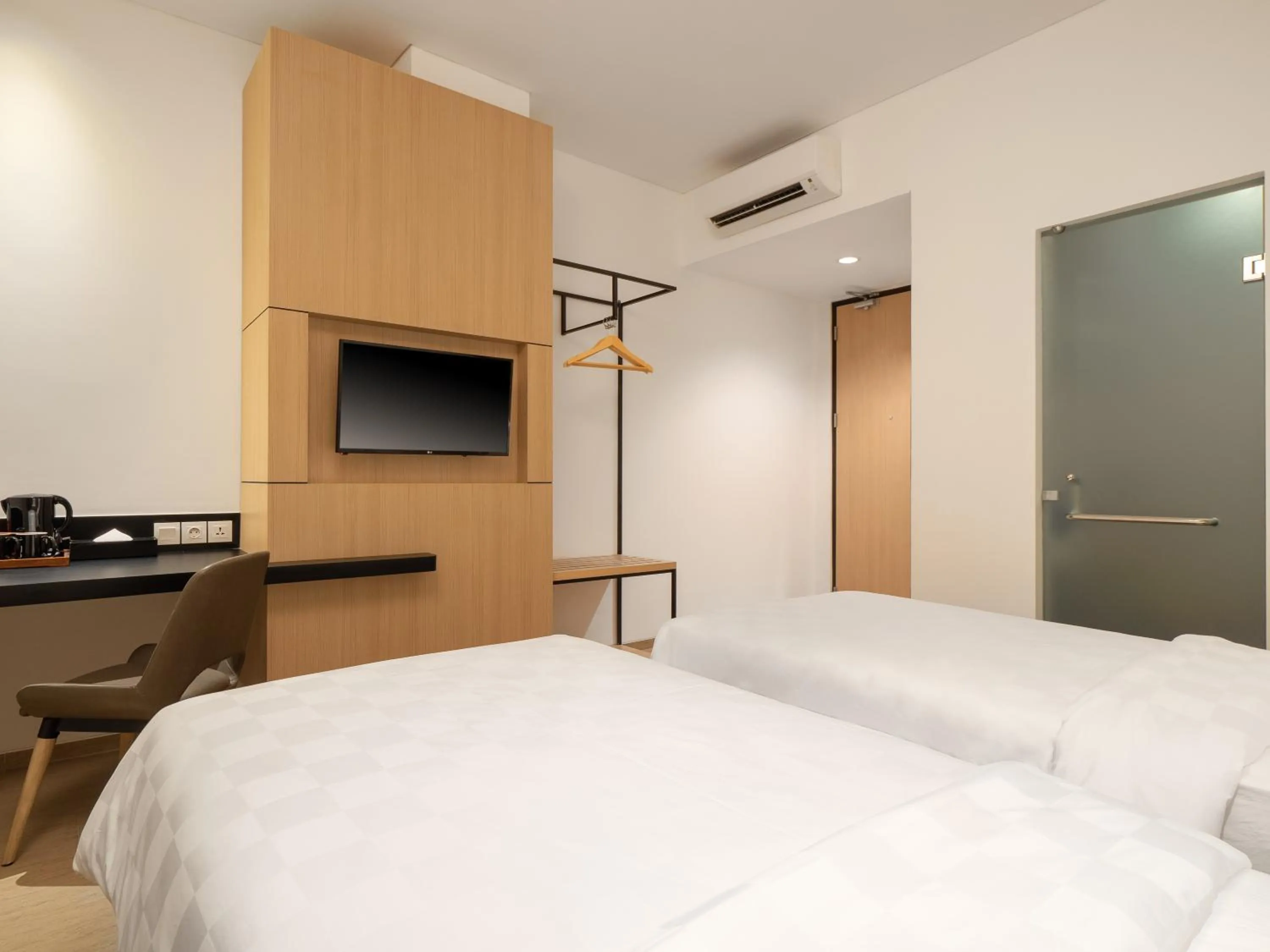 Bedroom, Bed in Hotel 88 Blok M Jakarta By WH