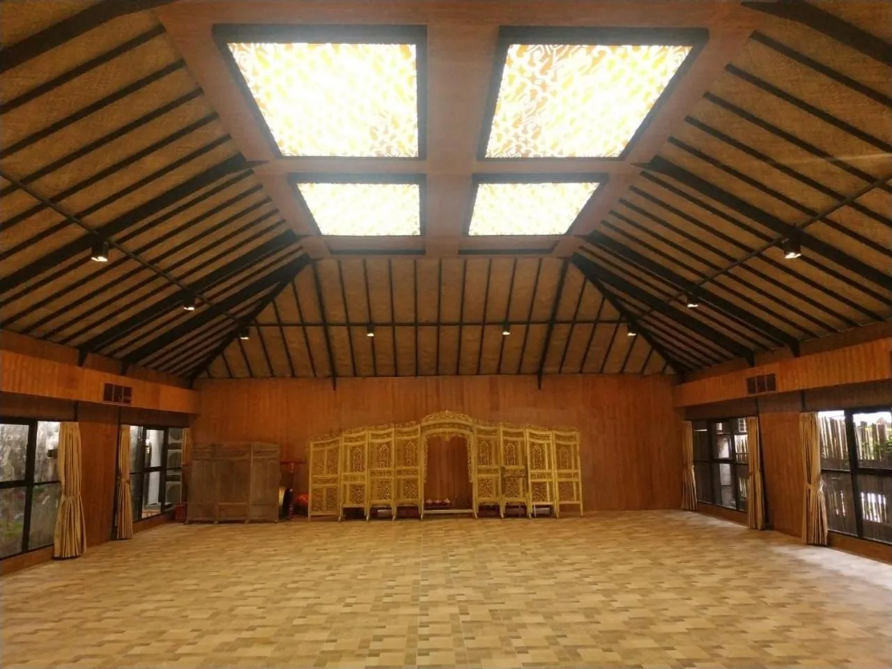 Meeting/conference room in Kampung Lawasan Heritage Cottage