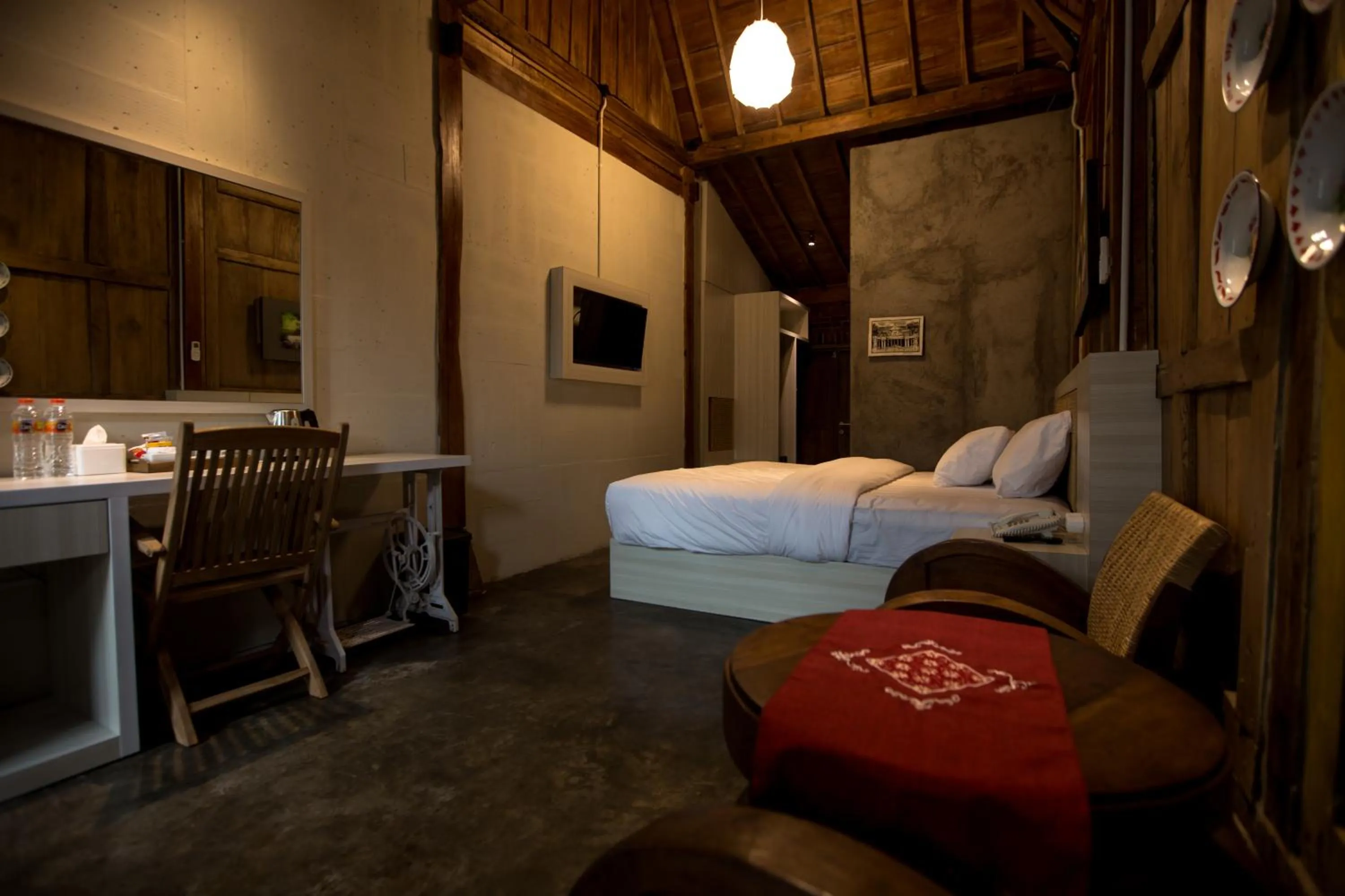 Photo of the whole room in Kampung Lawasan Heritage Cottage