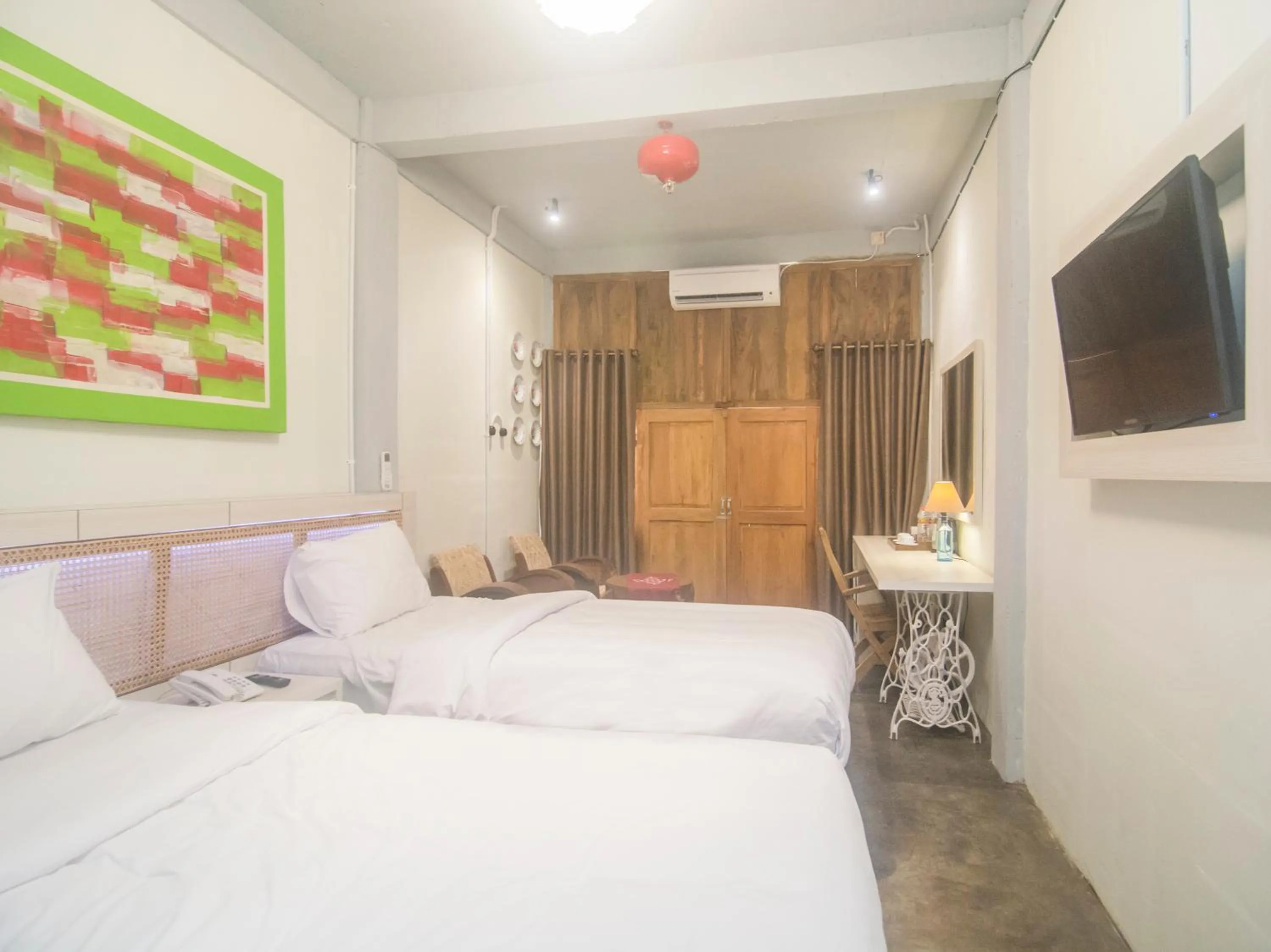 Photo of the whole room in Kampung Lawasan Heritage Cottage