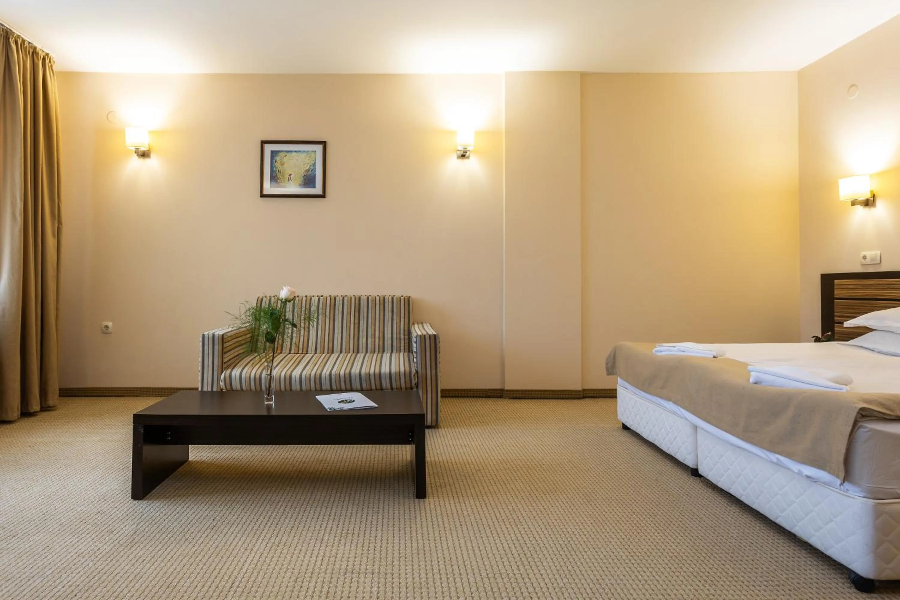 Seating area, Bed in Hotel Mursalitsa by HMG - Half board