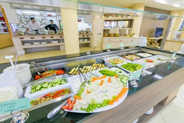 Food in Triton Authentic Cretan Hotel