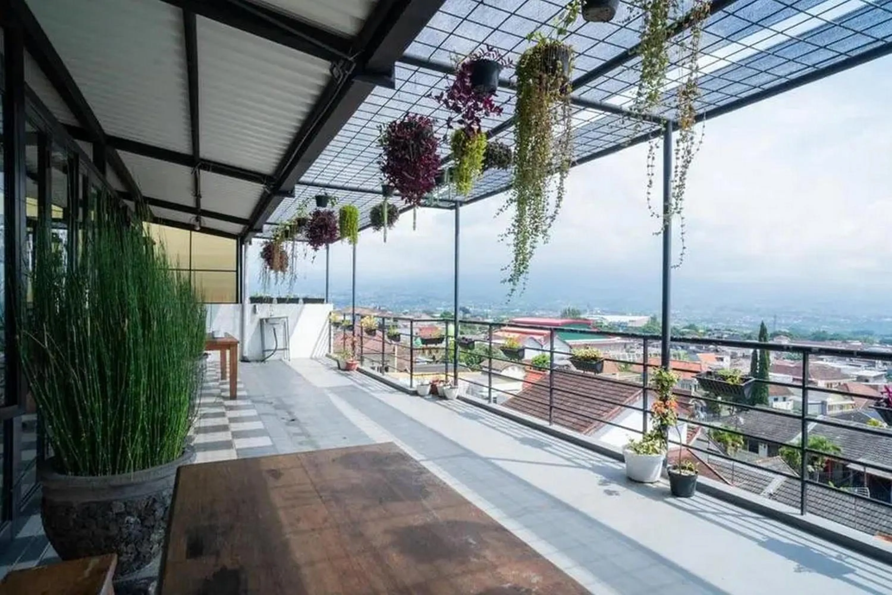 Balcony/Terrace in Urbanview Hotel Omah Anin Batu by RedDoorz