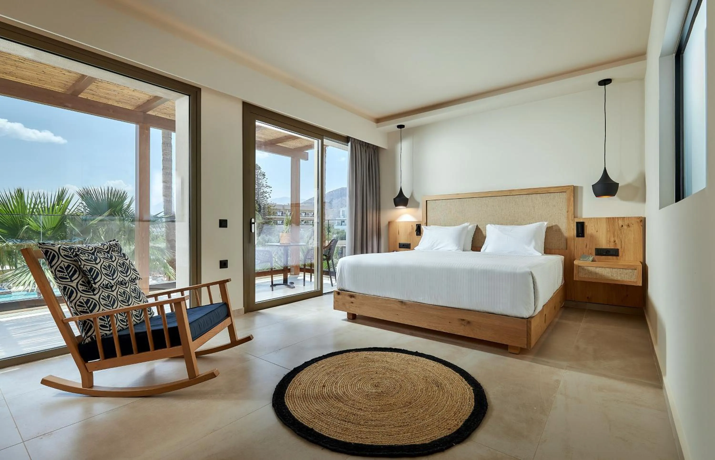 Bed in Sentido Amounda Bay