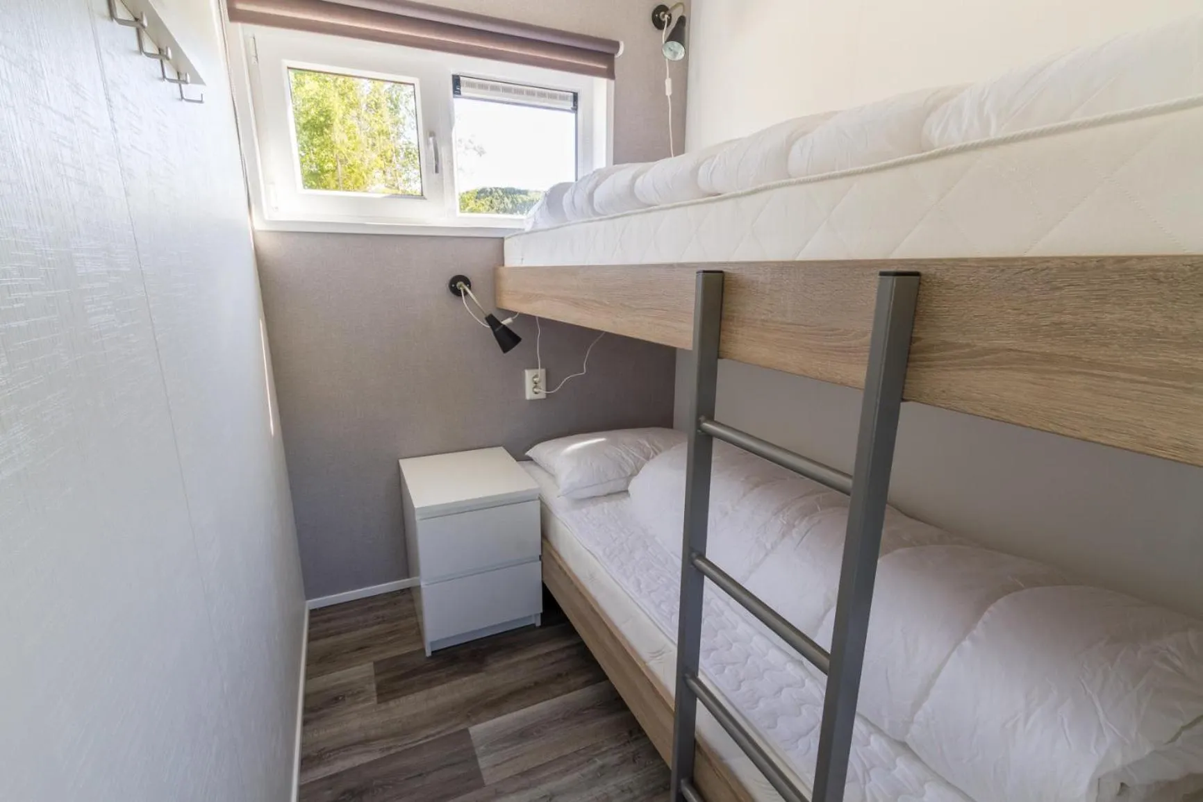 bunk bed, Bed in Sveastranda Camping