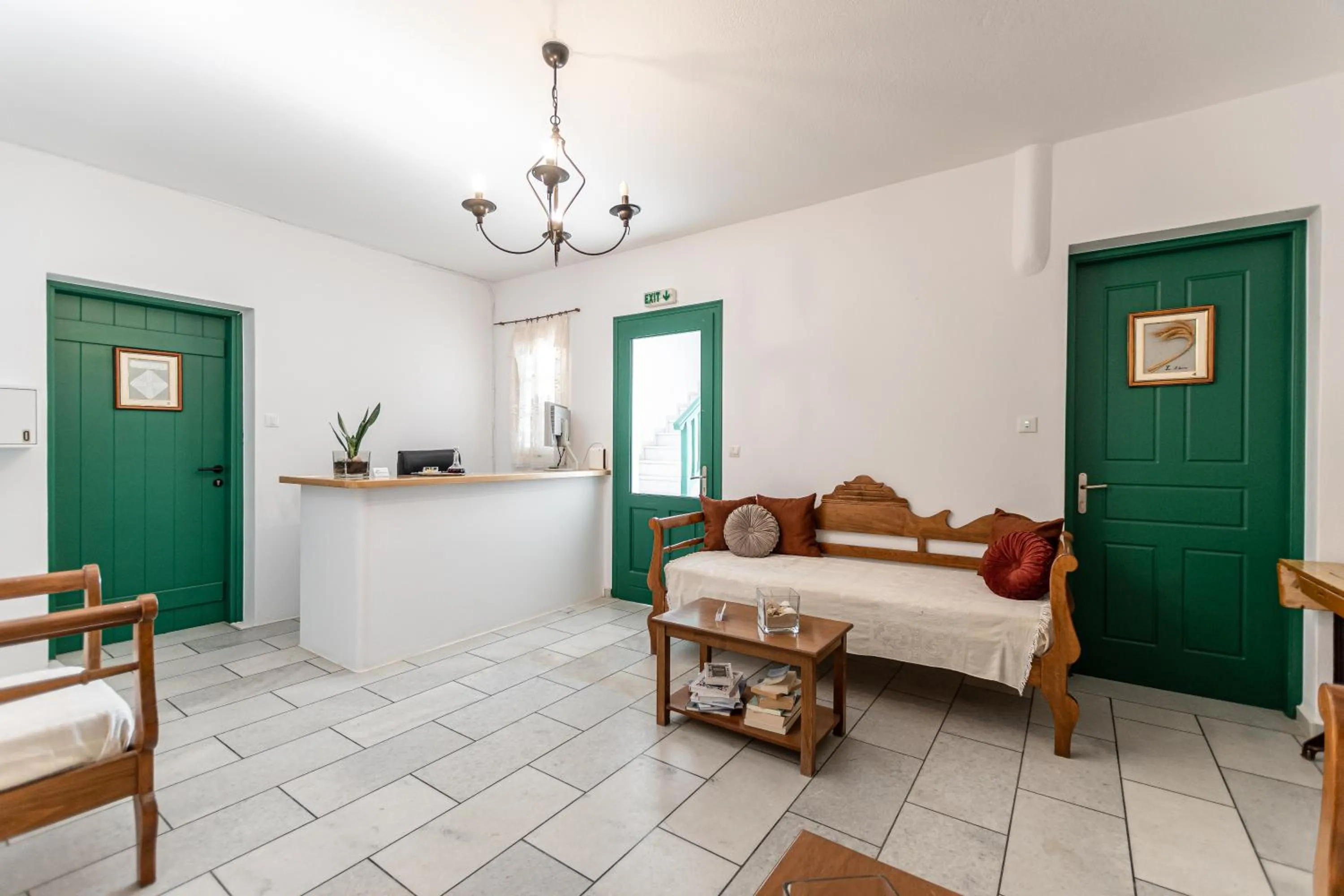 Property building, Bed in Birbas Hotel