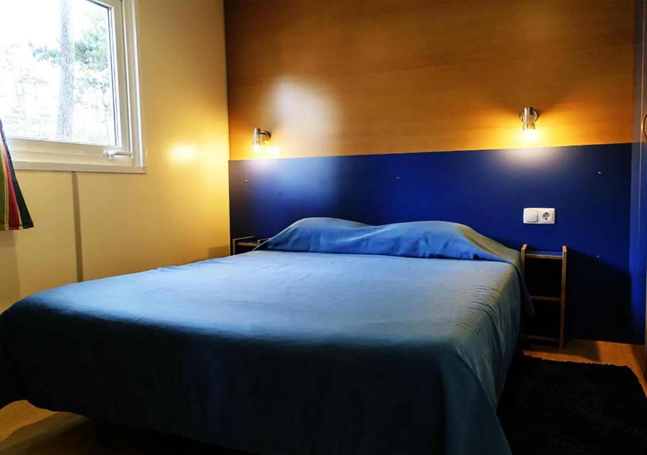 Bedroom, Bed in Parque de Campismo Orbitur Sitava Milfontes