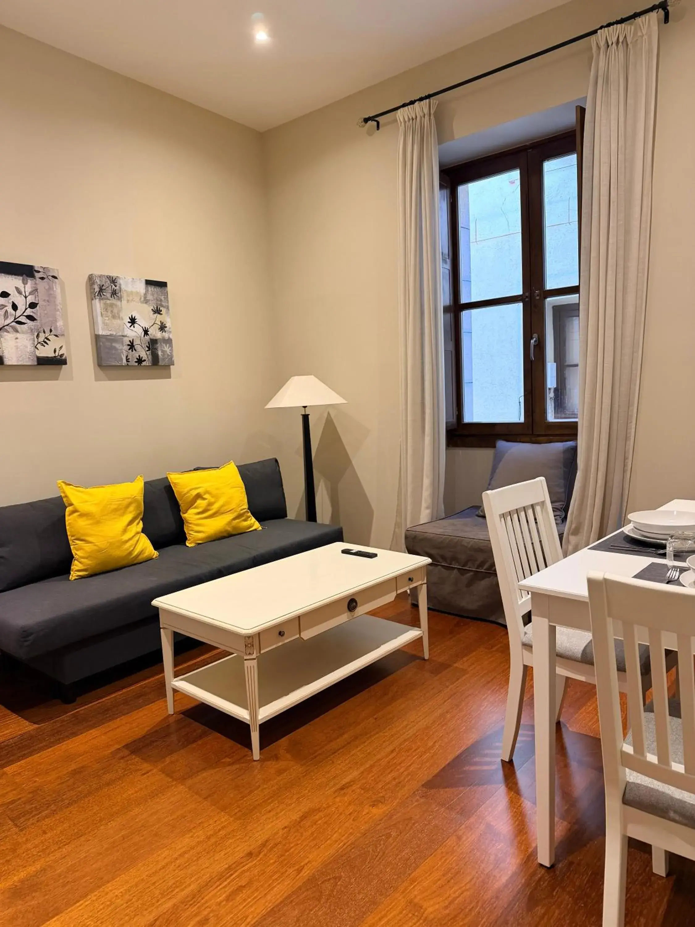 Studio in Smartmonki Sinagoga Entre la Catedral y Zocodover Studio in Smartmonki Sinagoga Entre la Catedral y Zocodover