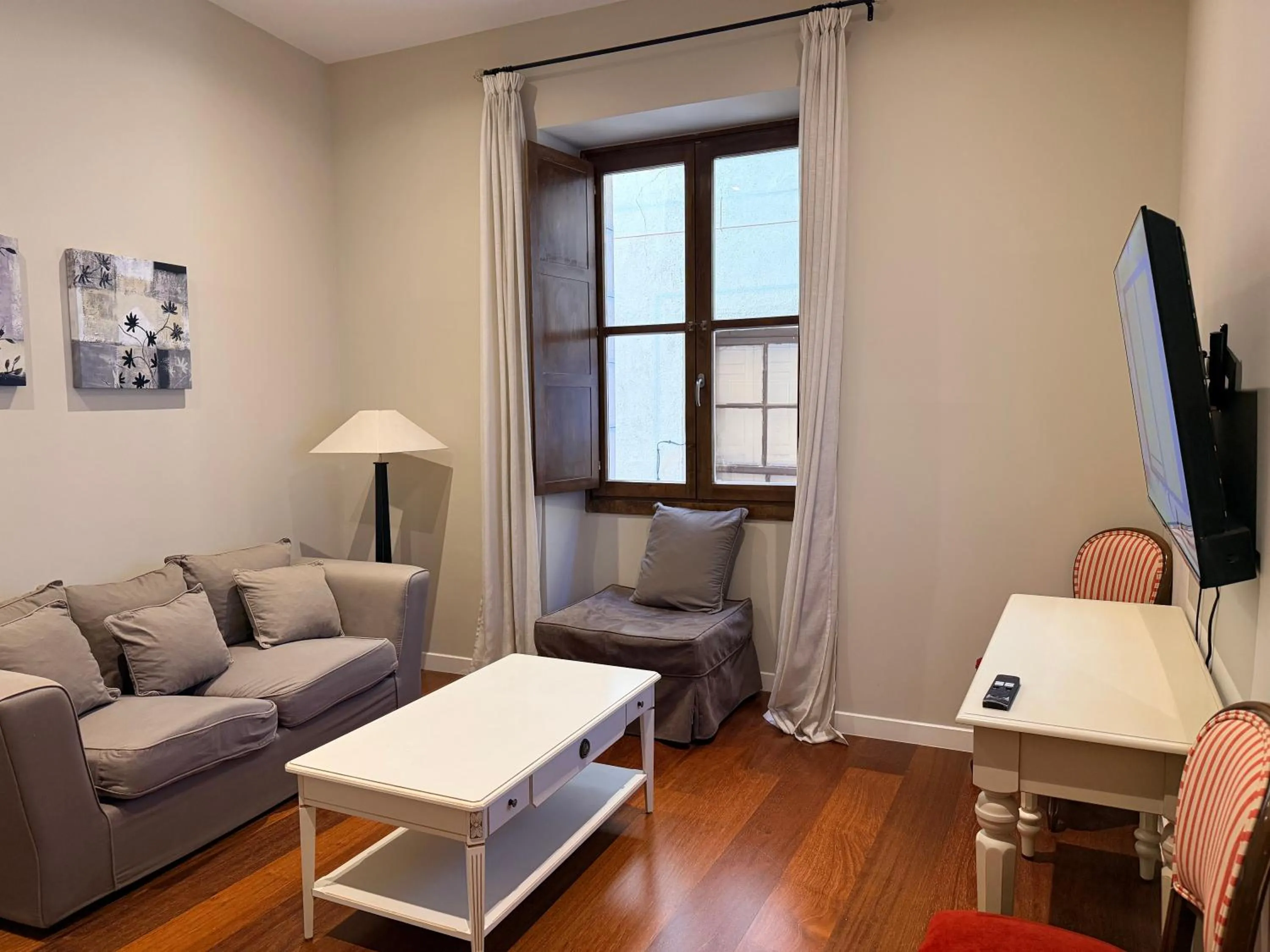 Smartmonki Sinagoga Entre la Catedral y Zocodover