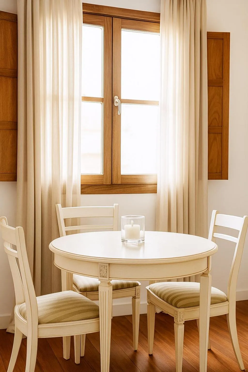 Dining area in Smartmonki Sinagoga Entre la Catedral y Zocodover
