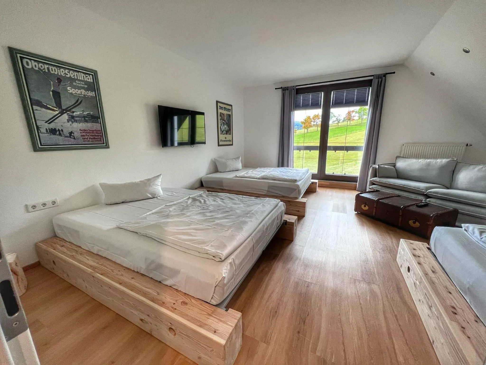 Photo of the whole room, Bed in Alpina Lodge Hotel Oberwiesenthal