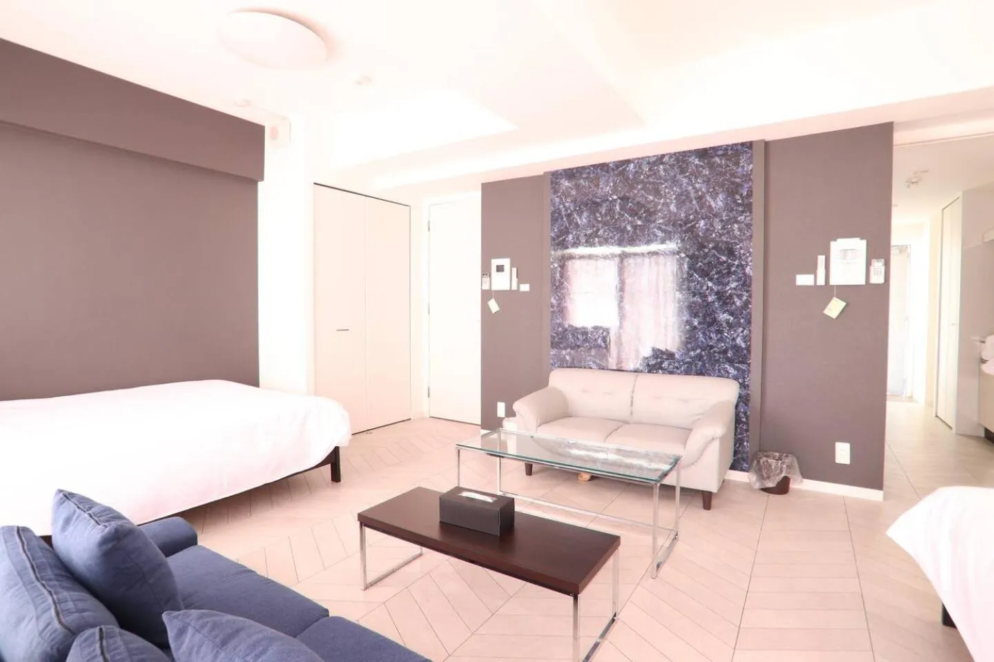 Living room, Bed in PG Kuromon