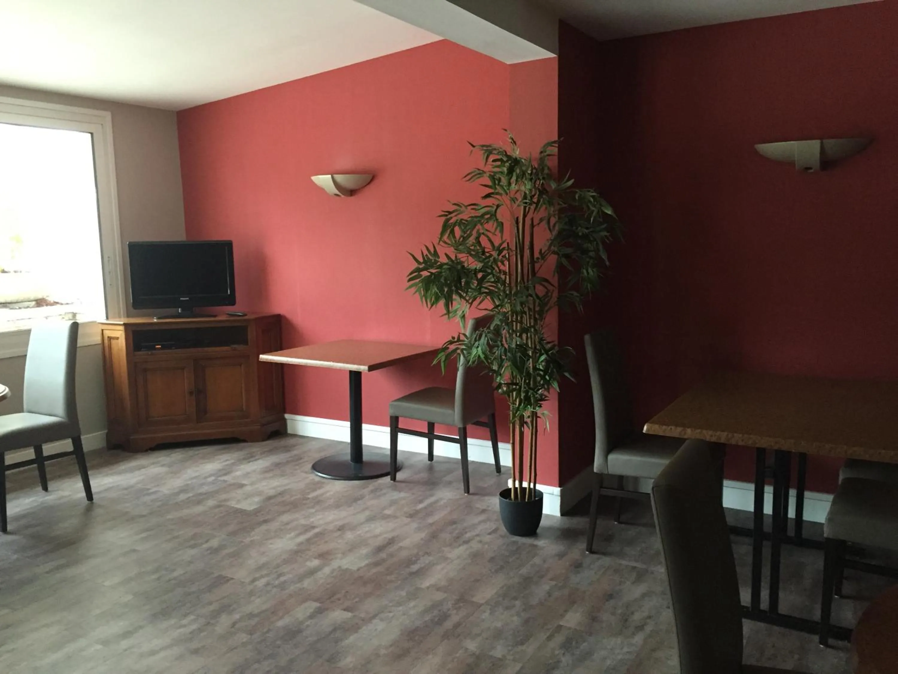 Area and facilities in Hôtel Restaurant La Boule d'Or