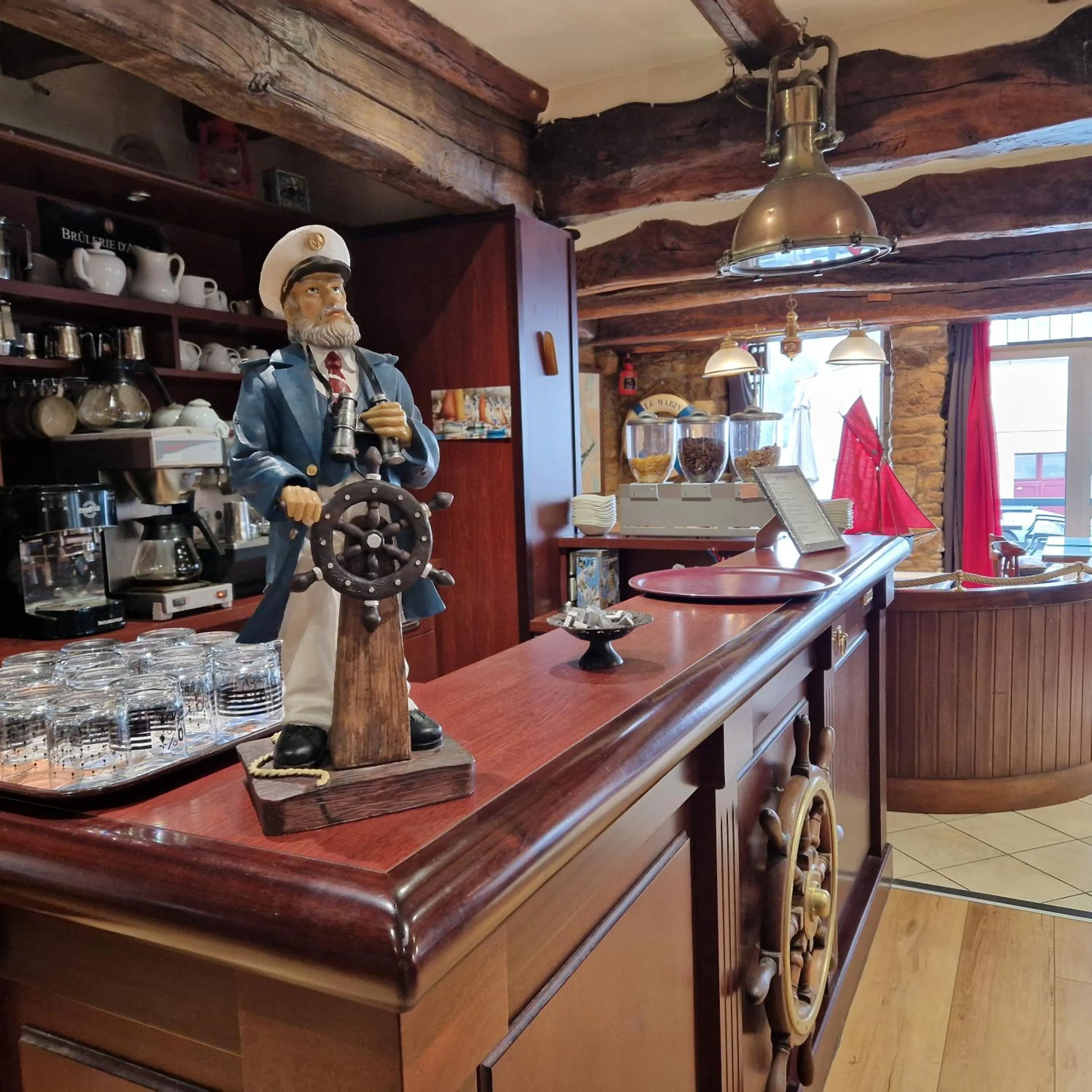 Lounge or bar in Hotel Le Marin