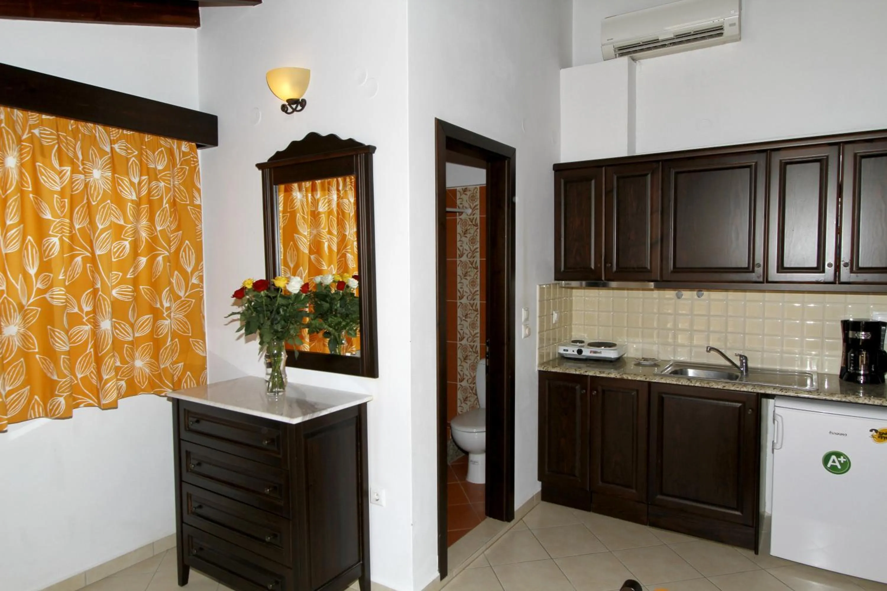 Coffee/tea facilities in Afrodite Hotel Apartments
