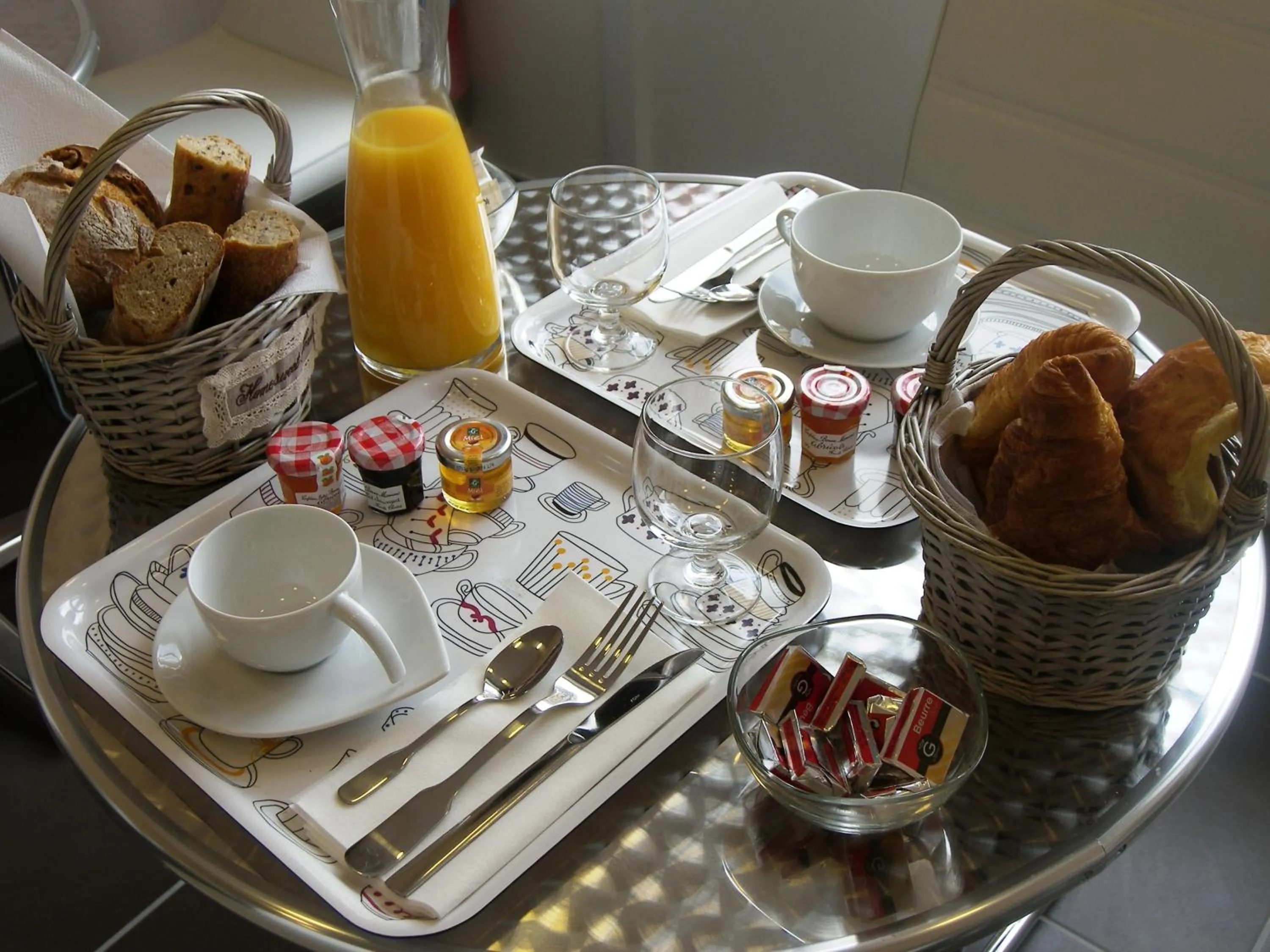 Restaurant/places to eat in Hostellerie Del Matin Calme