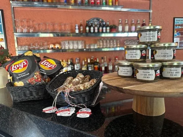 Restaurant/places to eat in Sure Hotel by Best Western Annecy