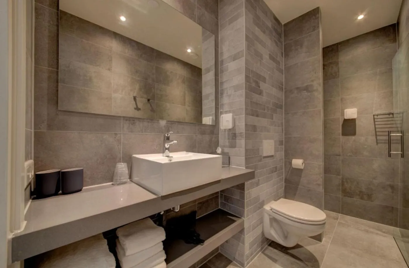 Bathroom in Hotel 't Peperhuys