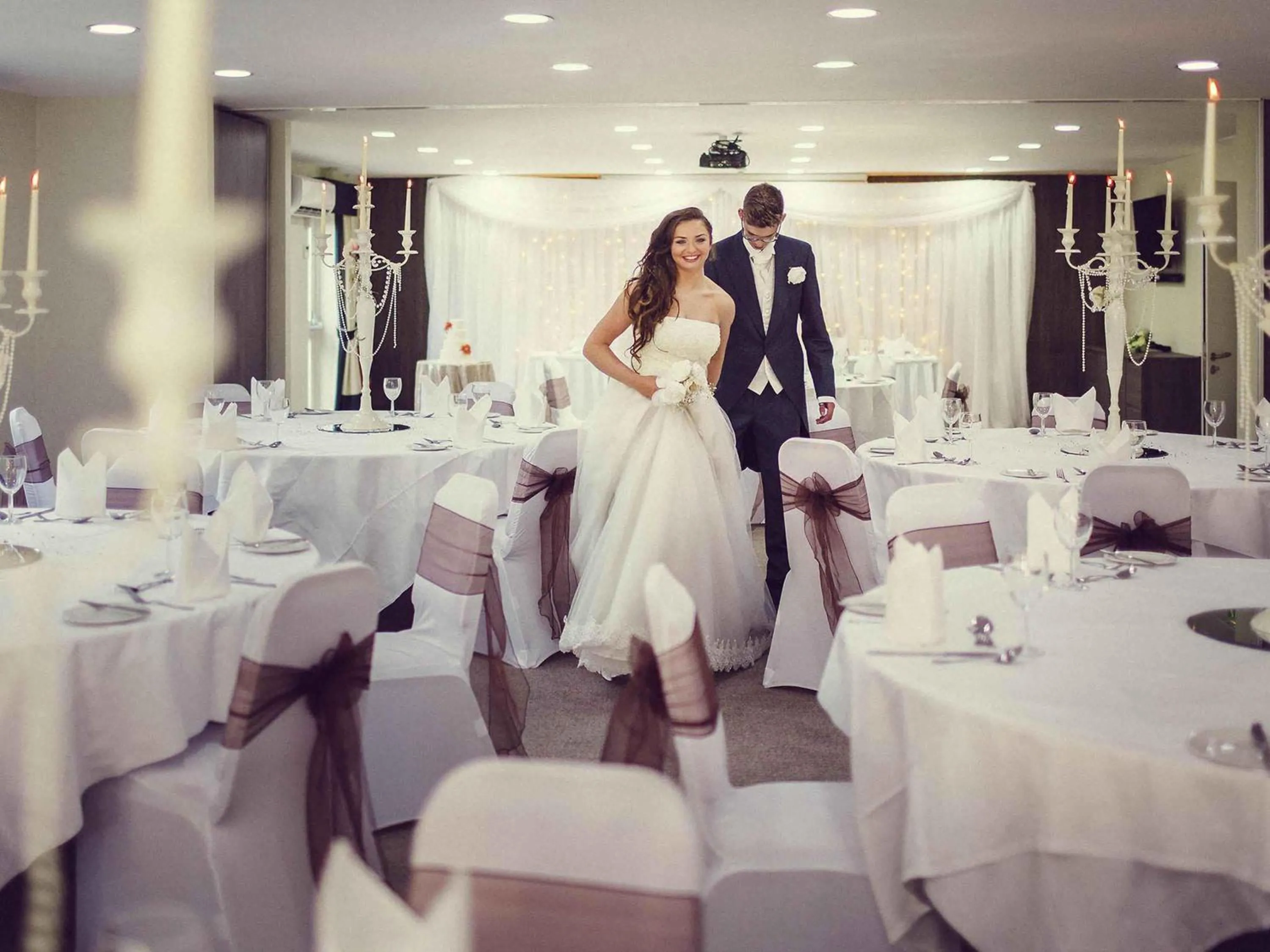 wedding in Mercure Milton Keynes Hotel