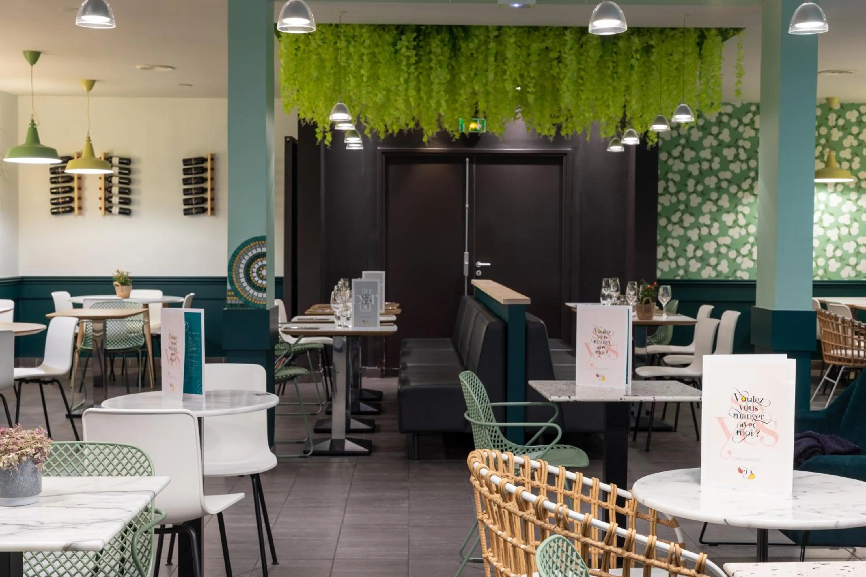 Restaurant/places to eat in ibis Dunkerque