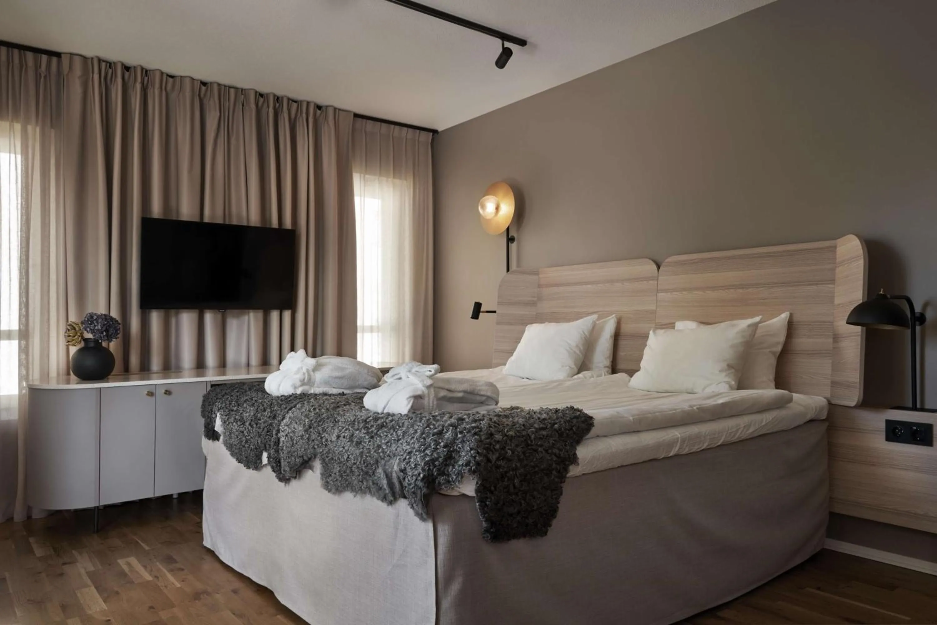 Bedroom, Bed in Scandic Visby