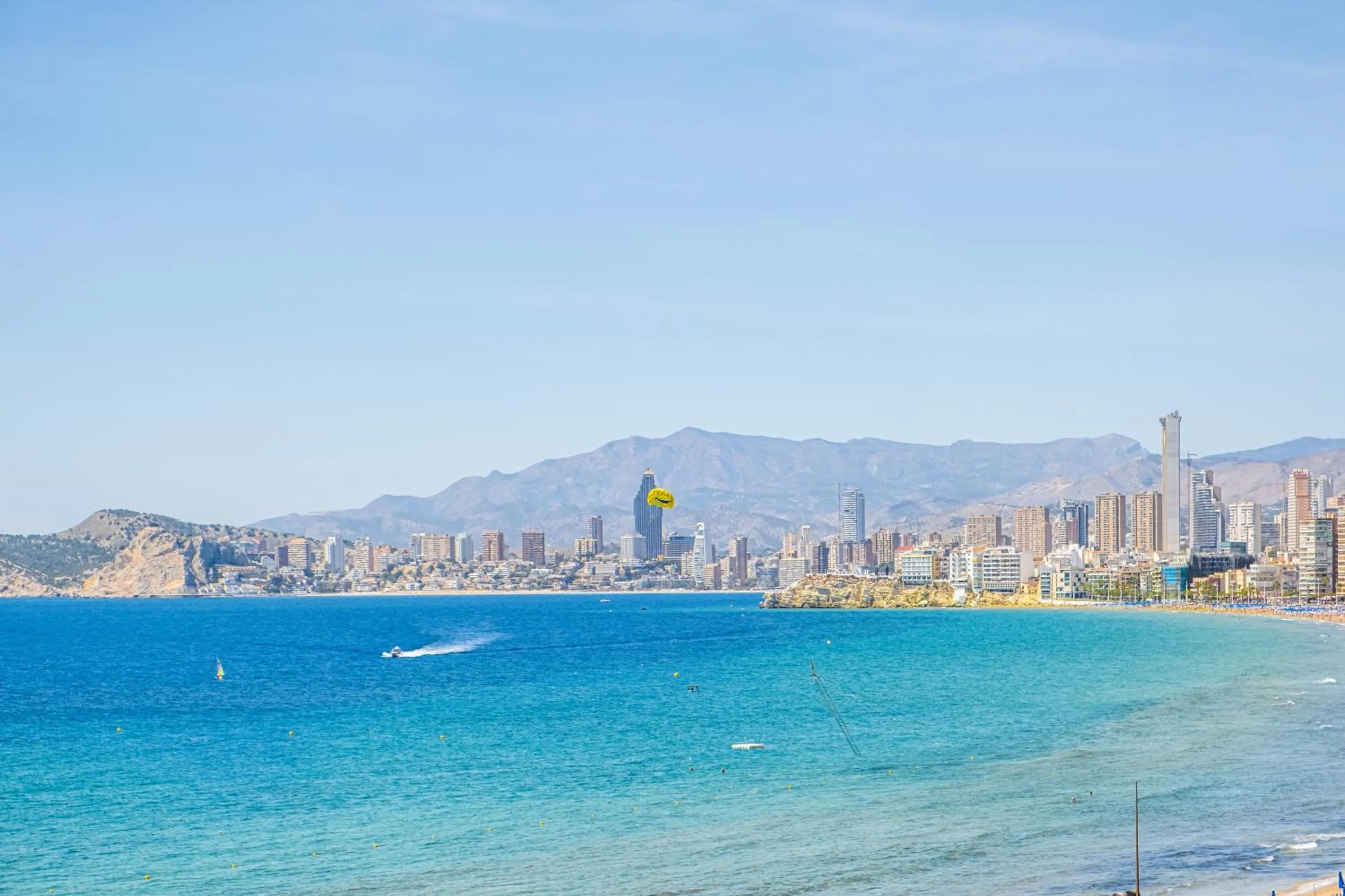 Nearby landmark in Torre Mar 20-F Apartment Levante Beach