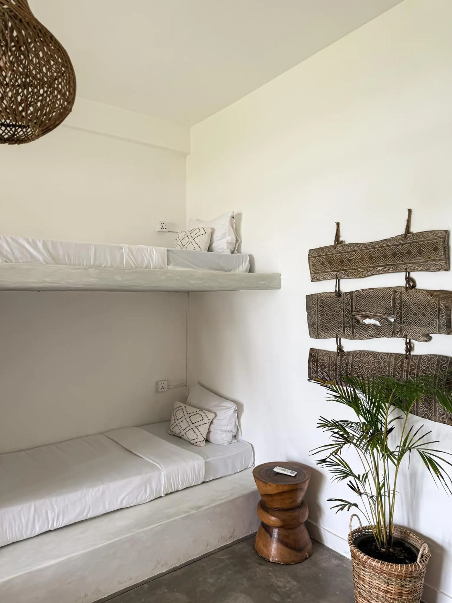 Bed in Dreamsea Sri Lanka