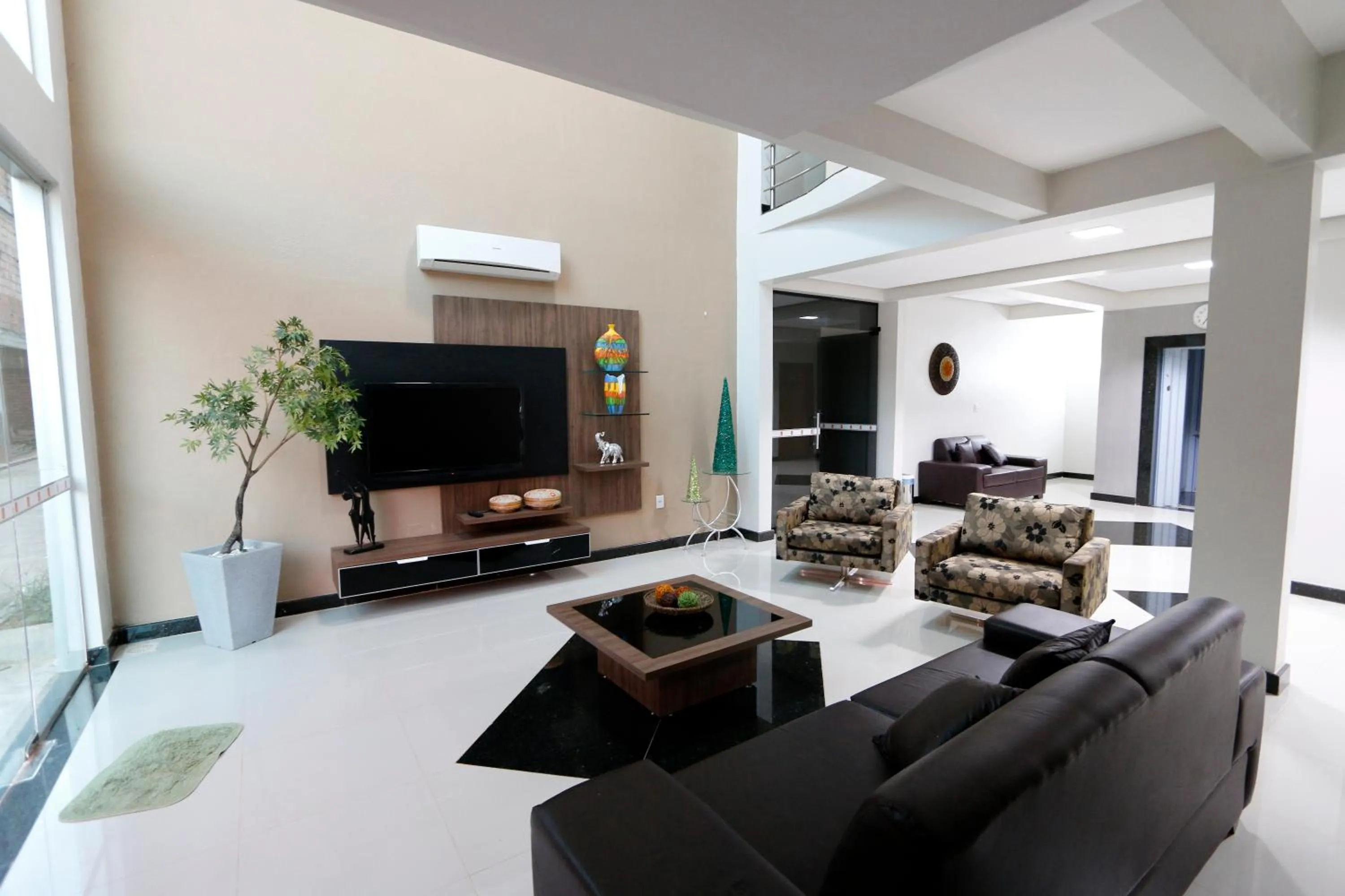 Lobby or reception in Hotel Tauari