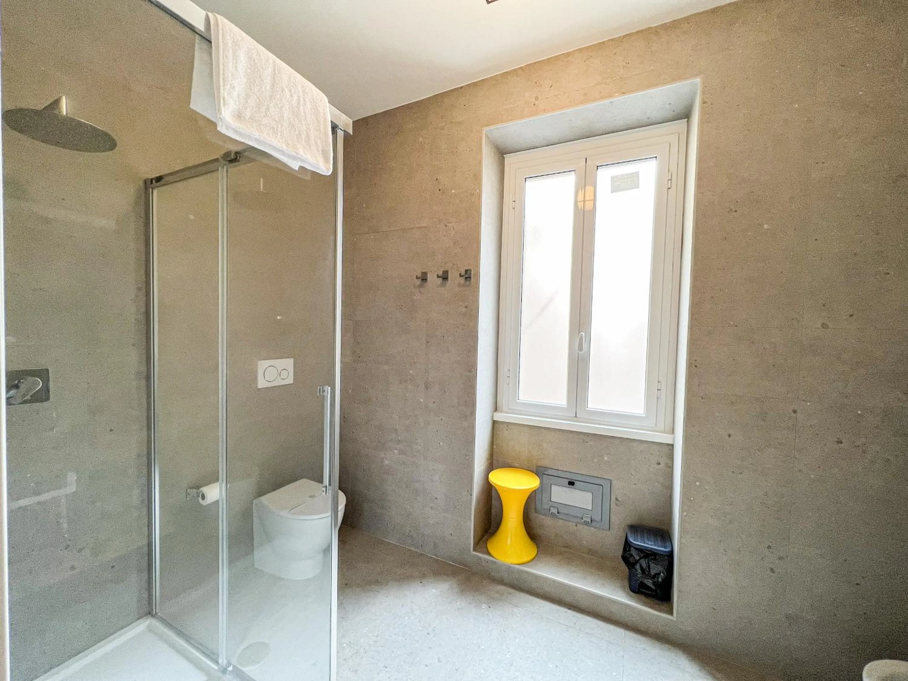 Bathroom in Luciano Licia Guest House