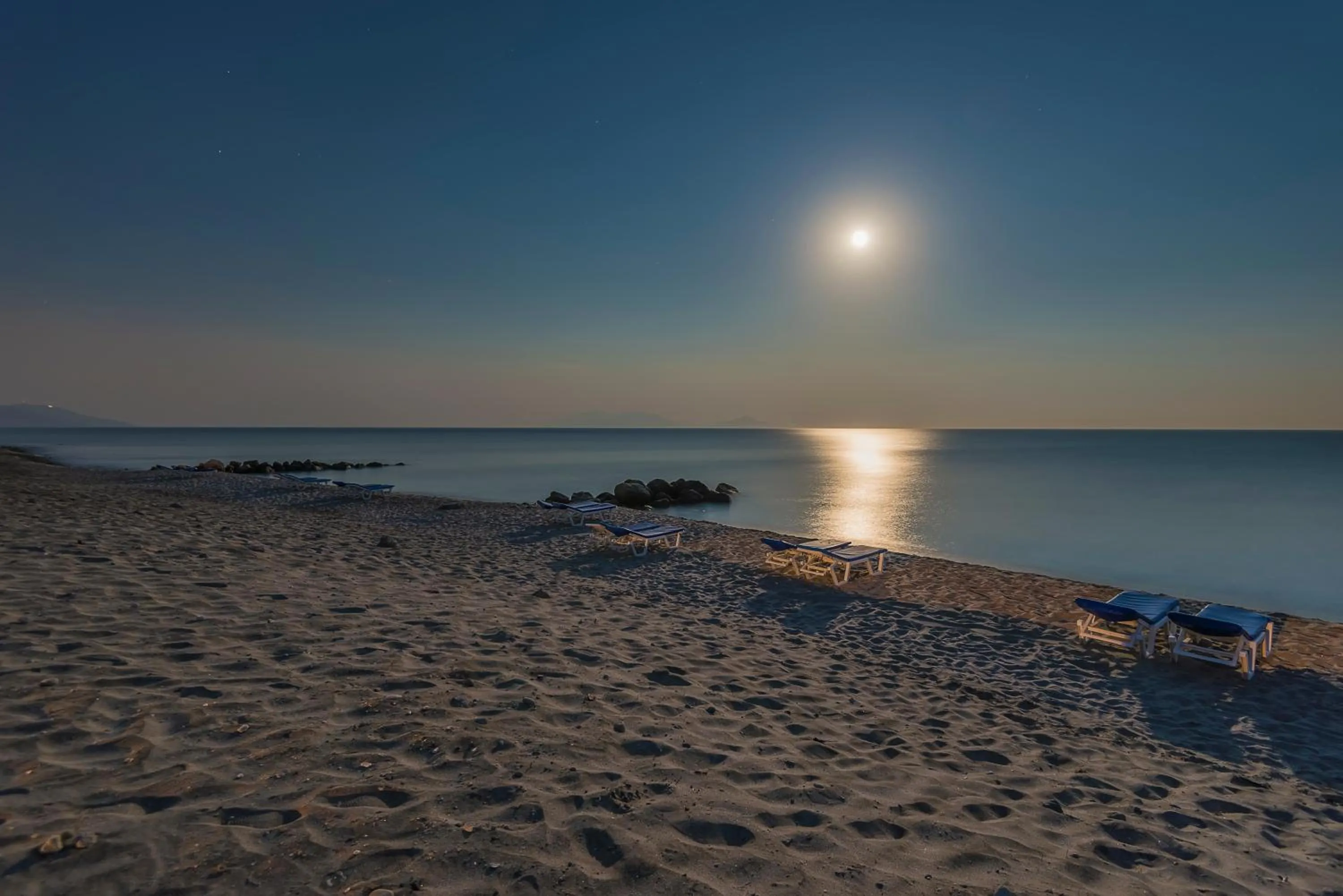 Night in Olympia Mare