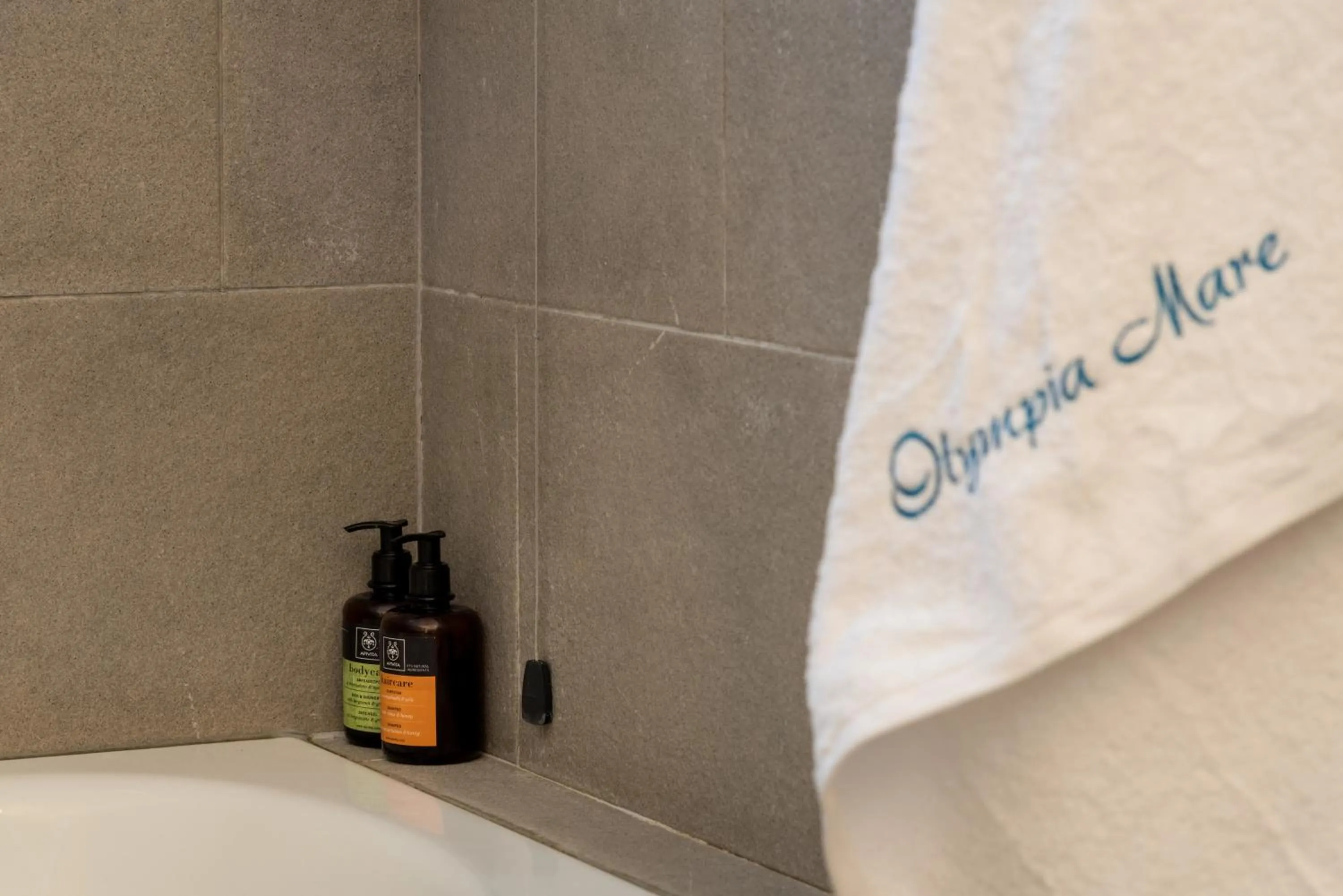 Bathroom in Olympia Mare