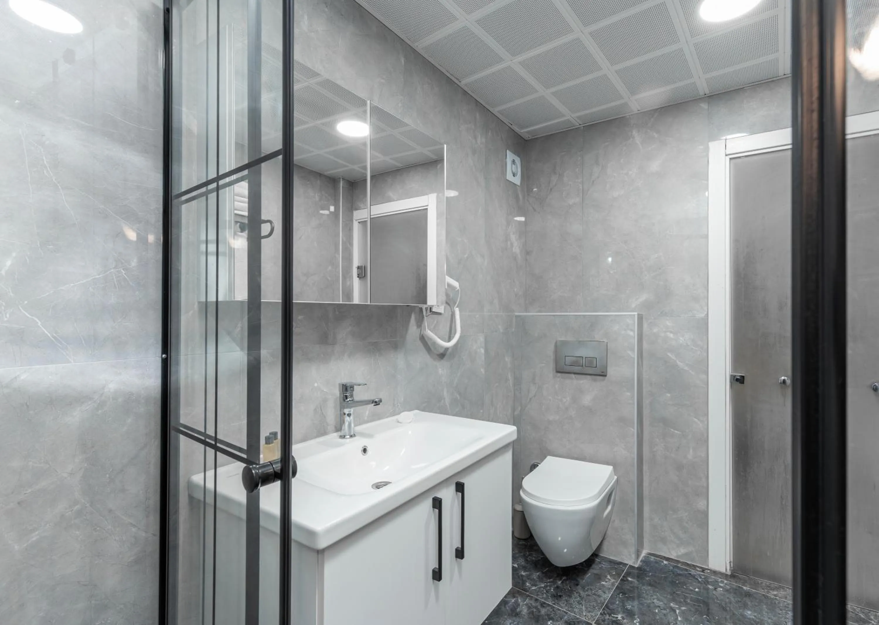 Bathroom in Sirkeci Grand Family Hotel & SPA