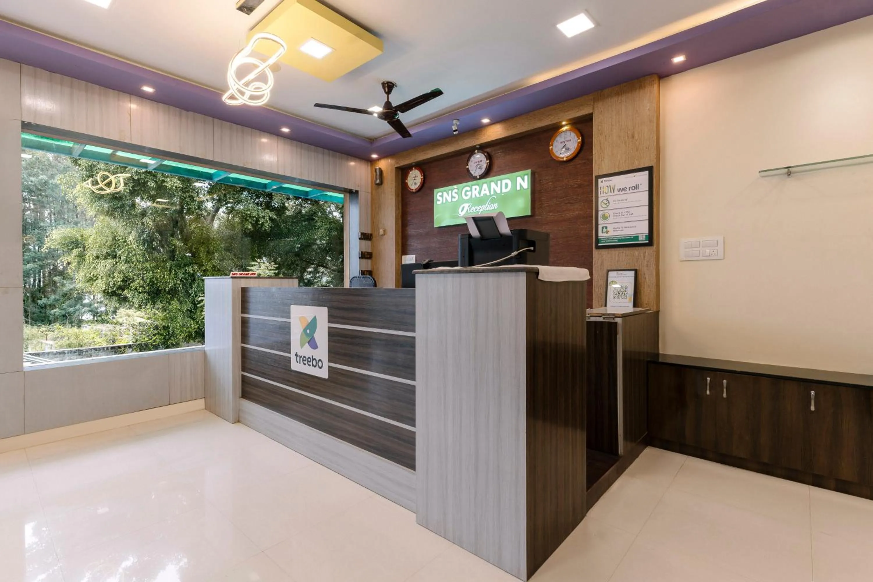 Lobby or reception in Treebo SNS Grand Inn With Swimming Pool