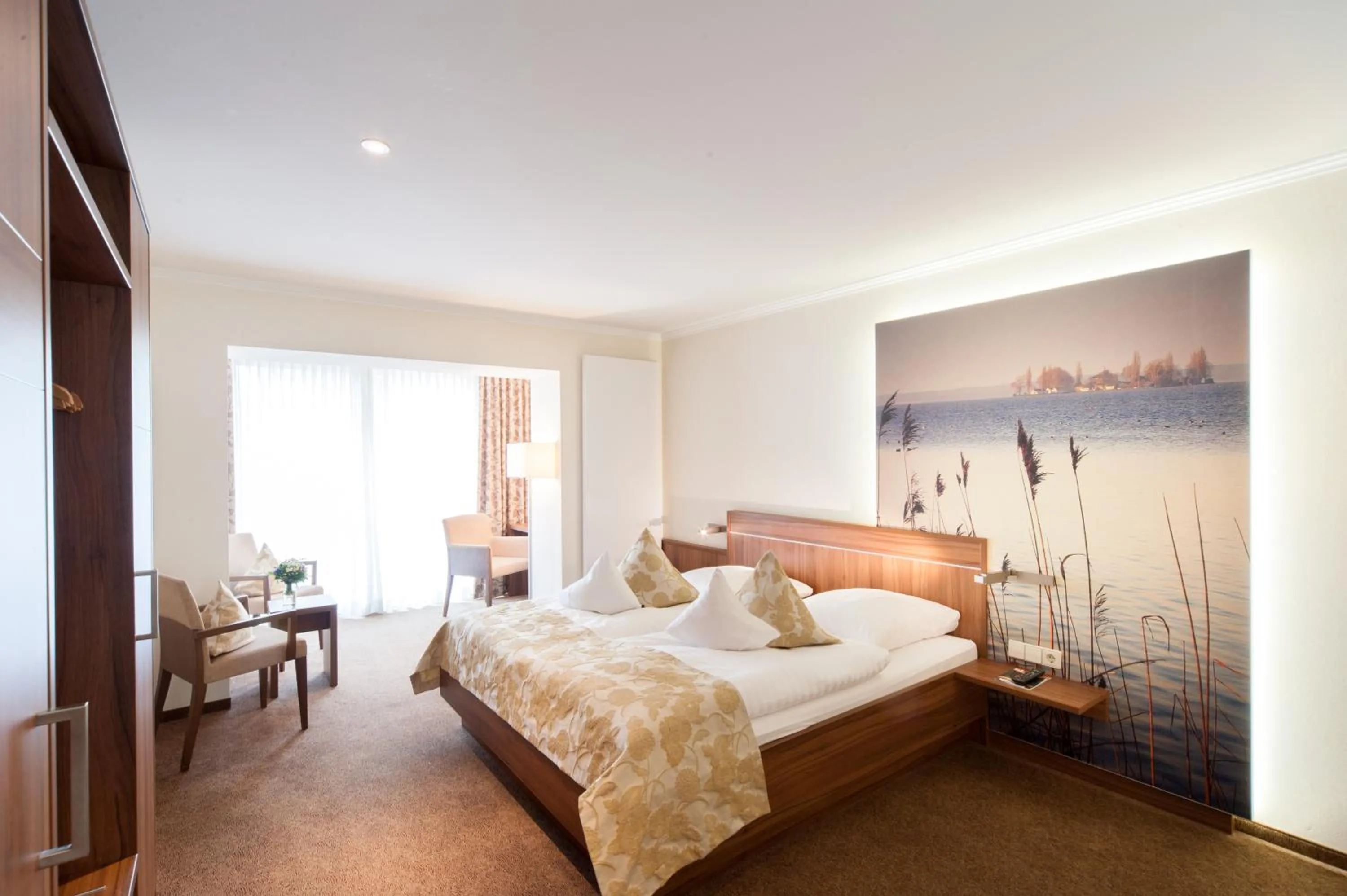 Photo of the whole room, Bed in Hotel Restaurant Bullerdieck