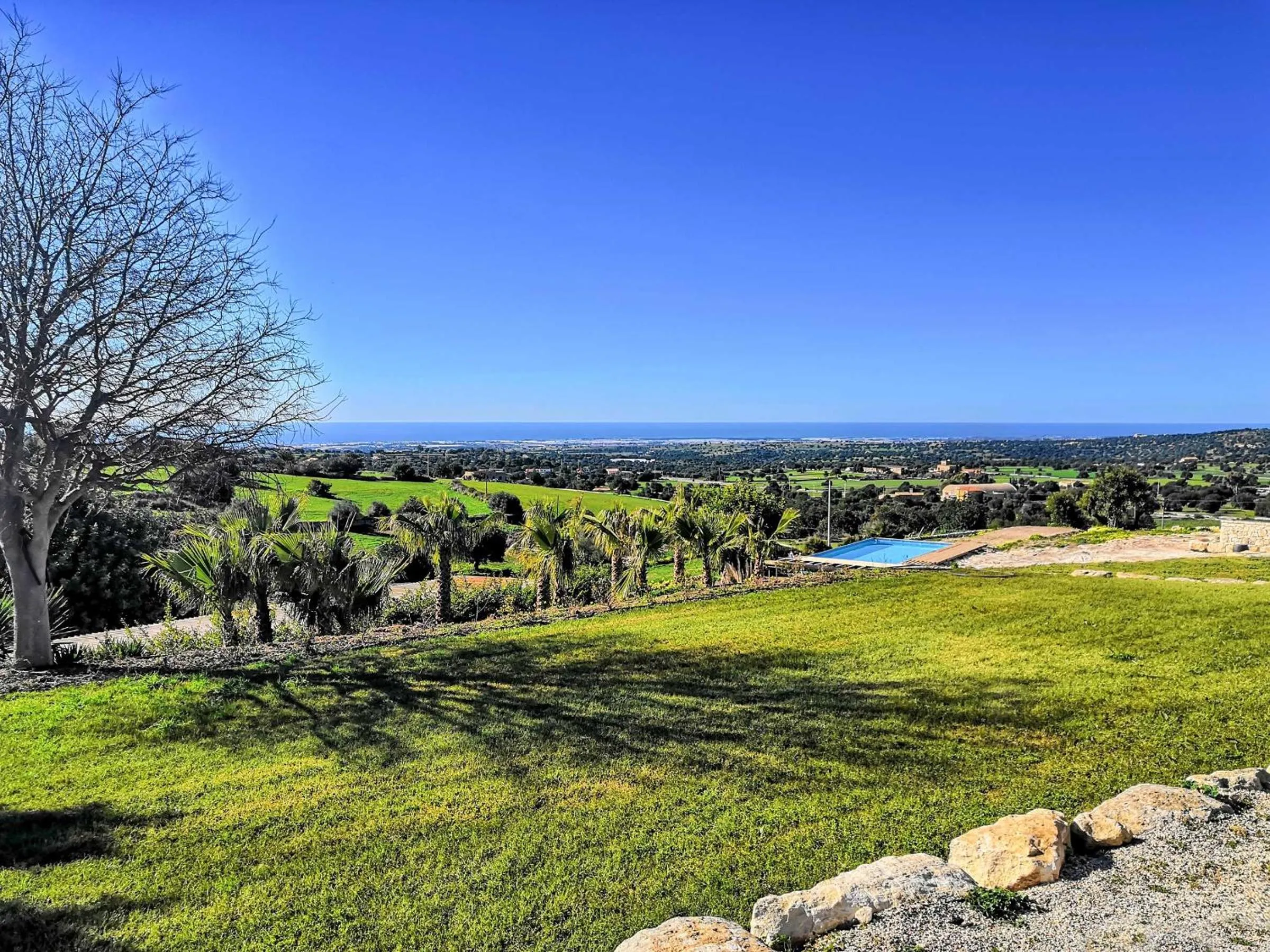 Pool view in Agriturismo Cozzo di Papaleo