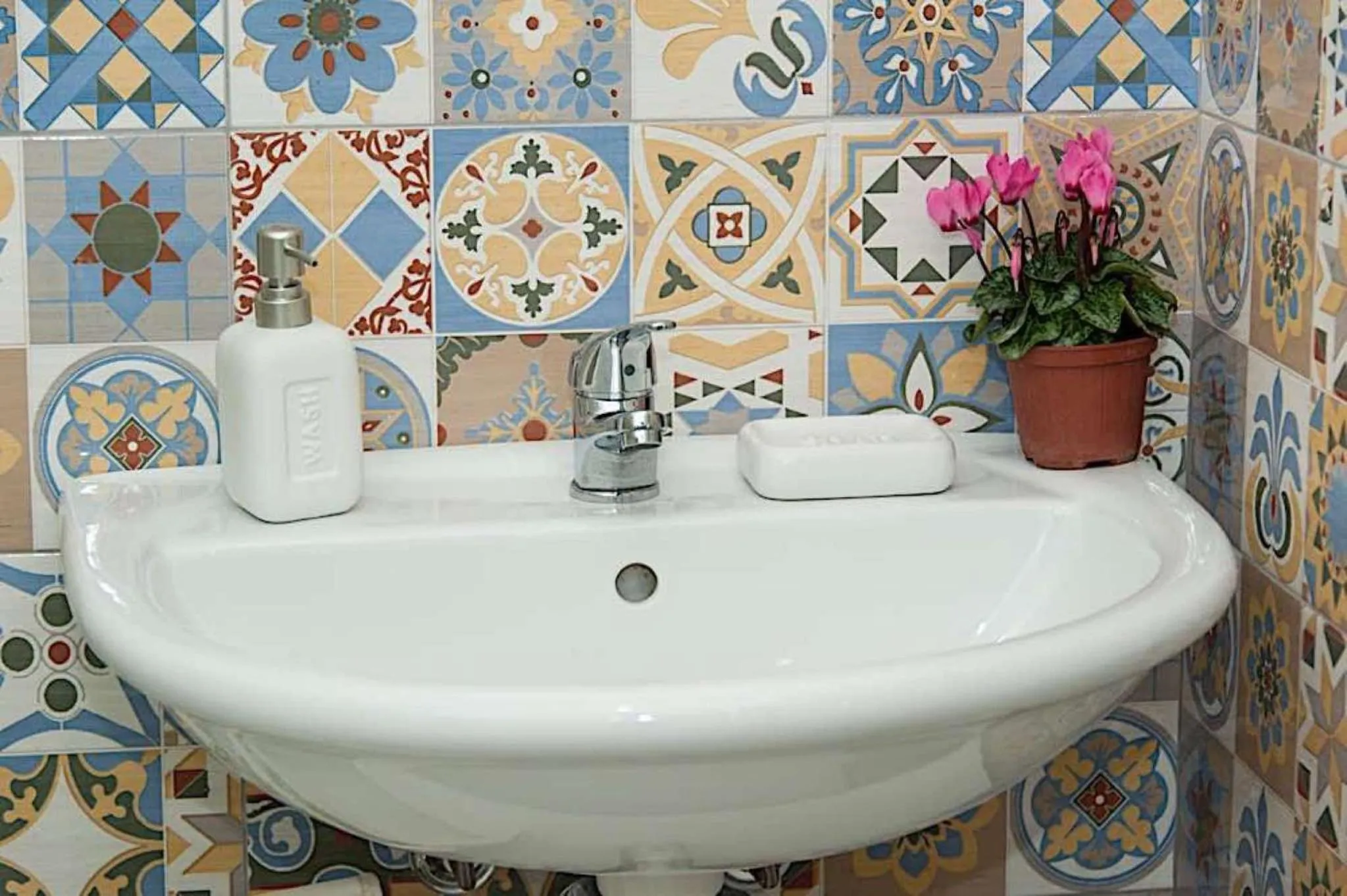 Bathroom in Agriturismo Cozzo di Papaleo