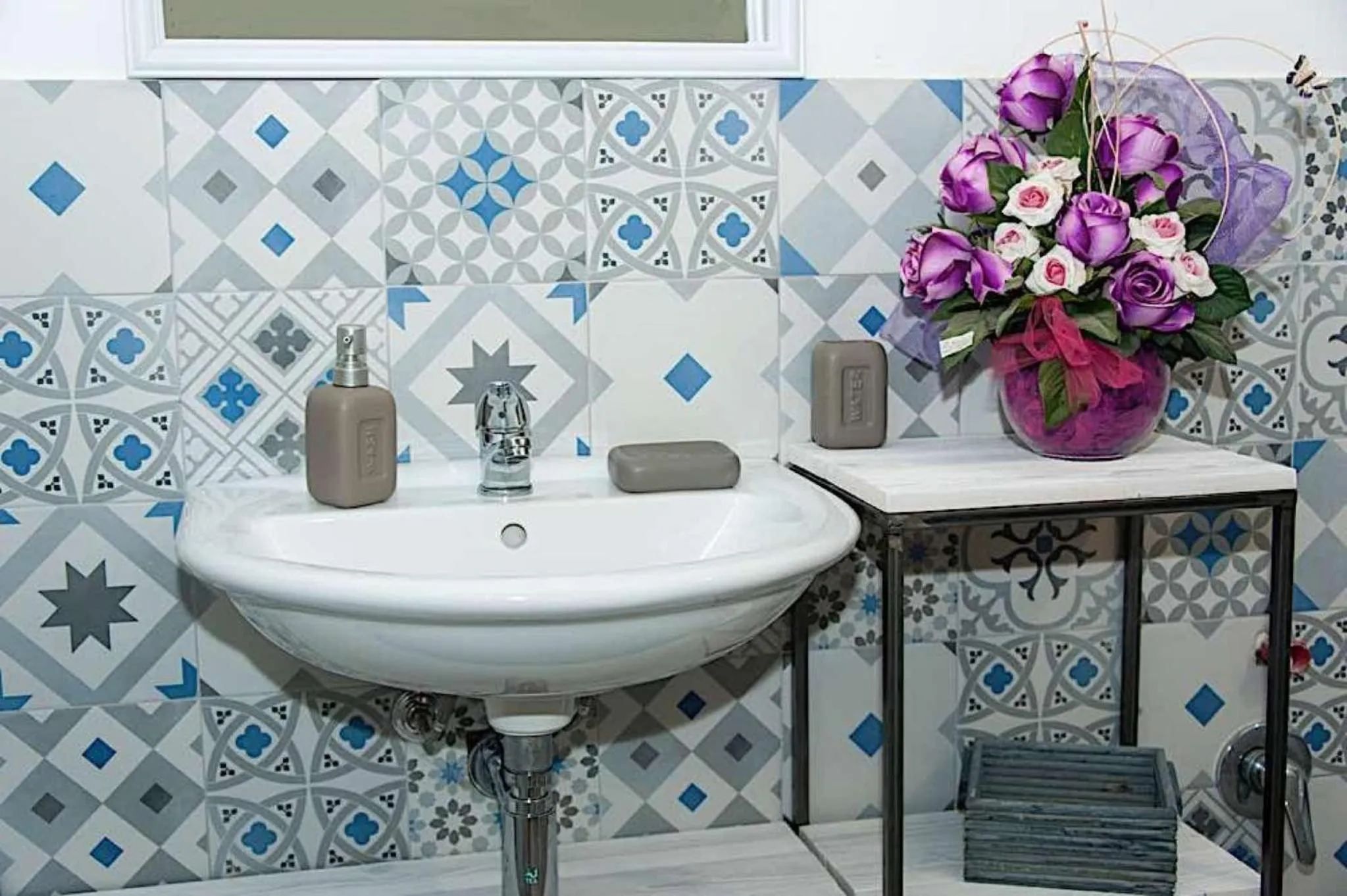 Bathroom in Agriturismo Cozzo di Papaleo