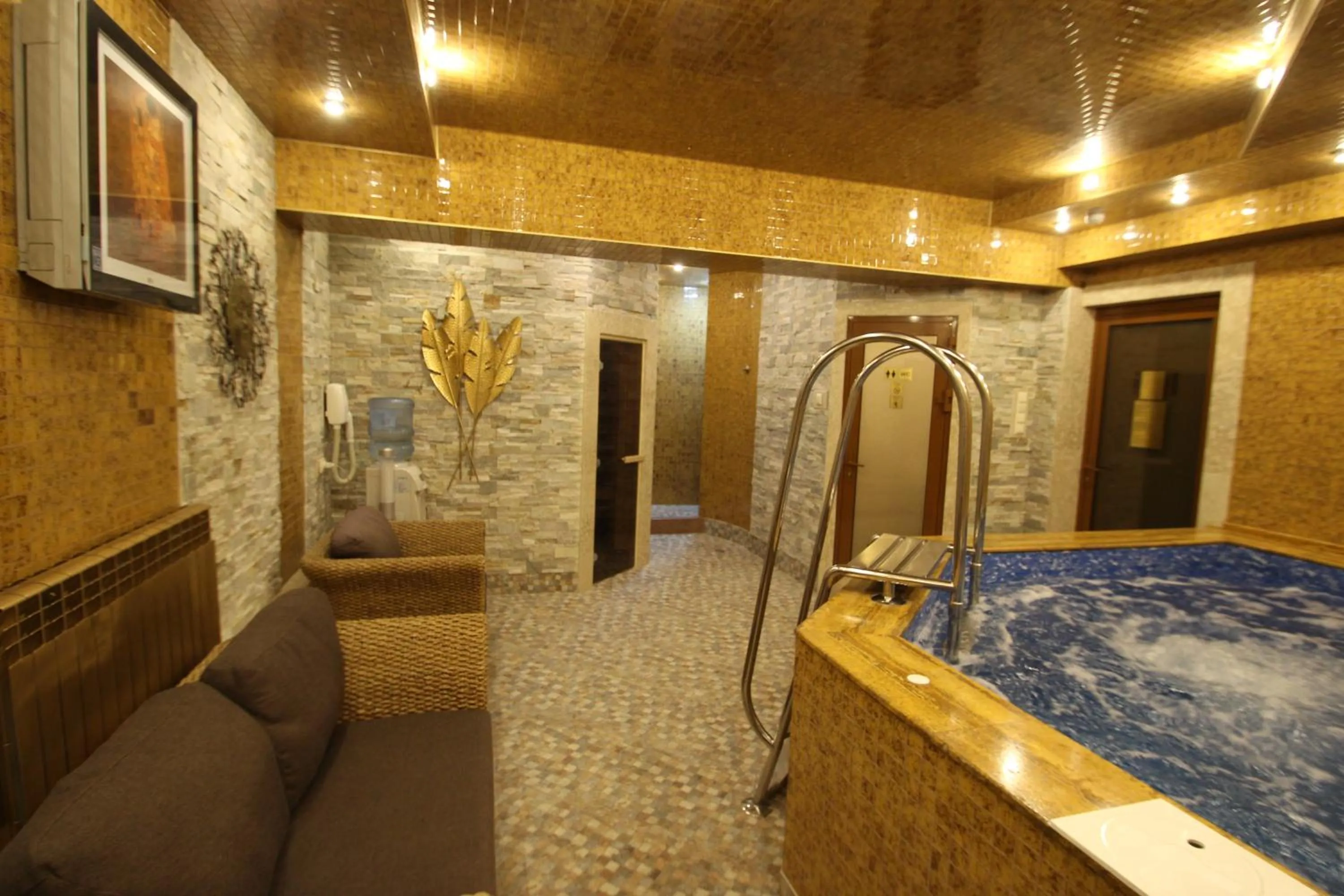 Massage, Bed in Hotel Uyut Almaty