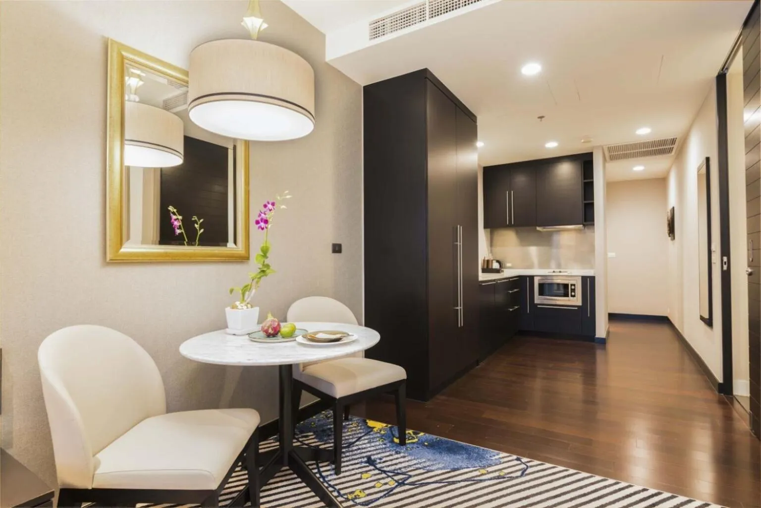 Kitchen or kitchenette in Chatrium Hotel Riverside Bangkok