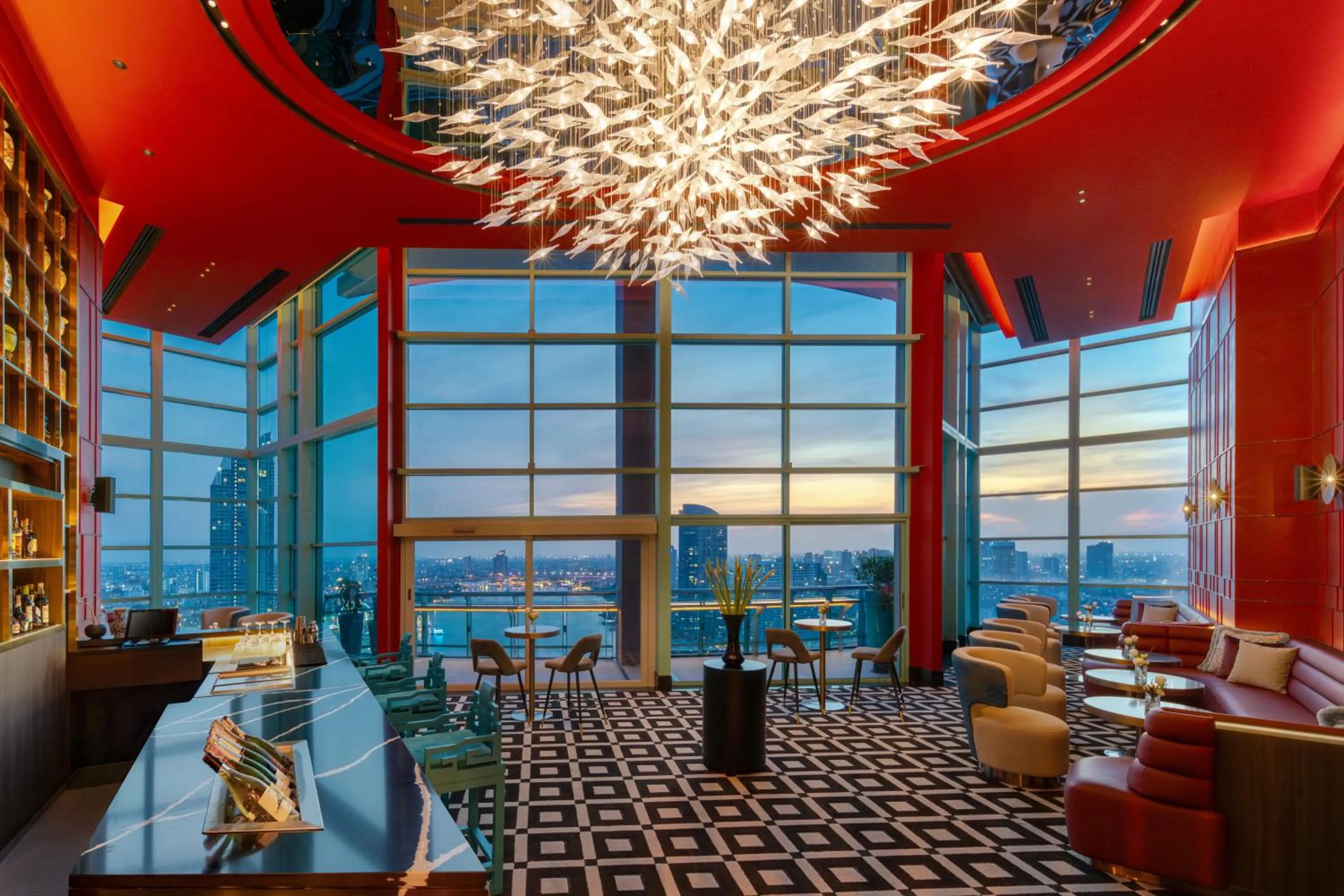 Restaurant/places to eat in Chatrium Hotel Riverside Bangkok