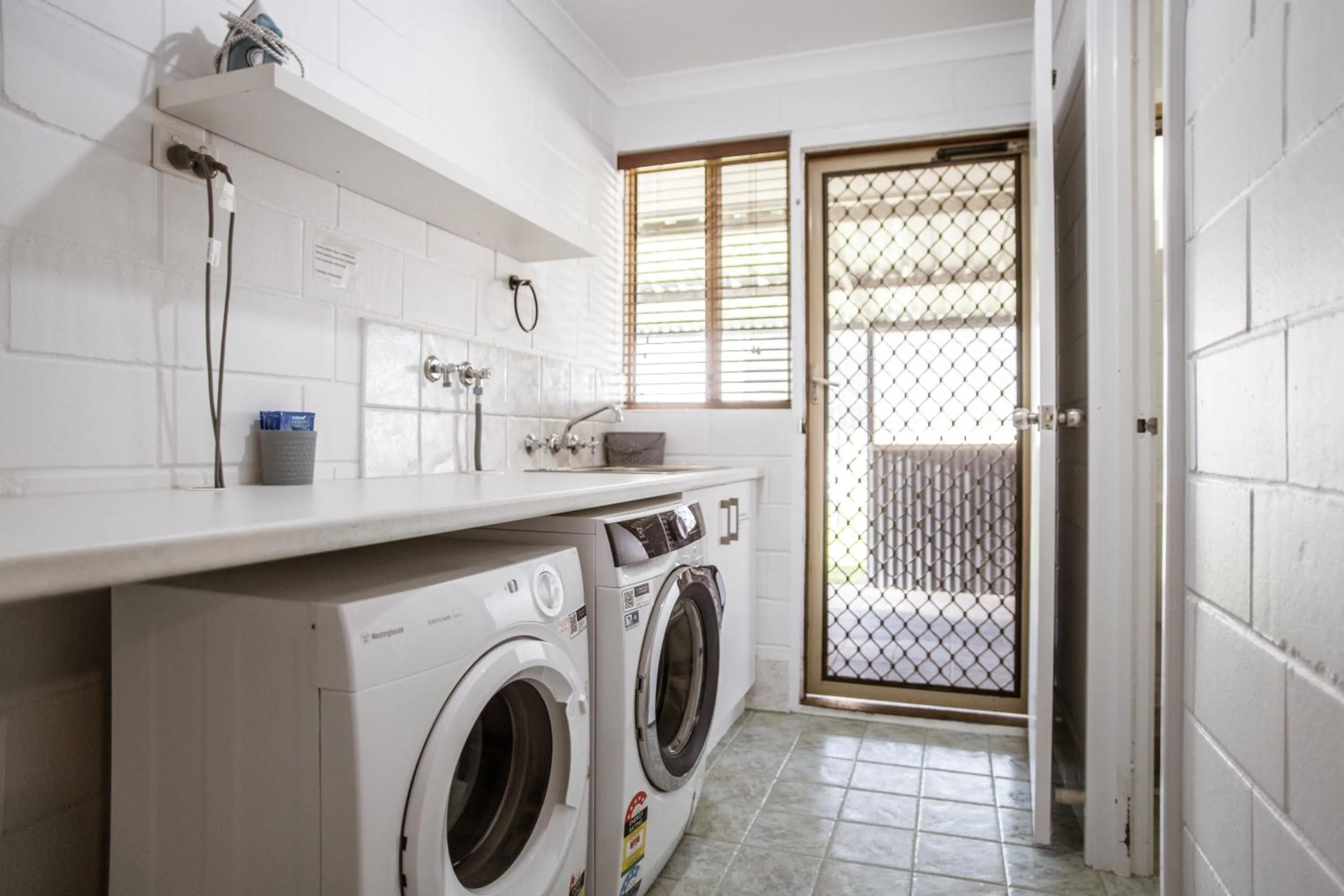laundry in Archipelago Apartments Esperance