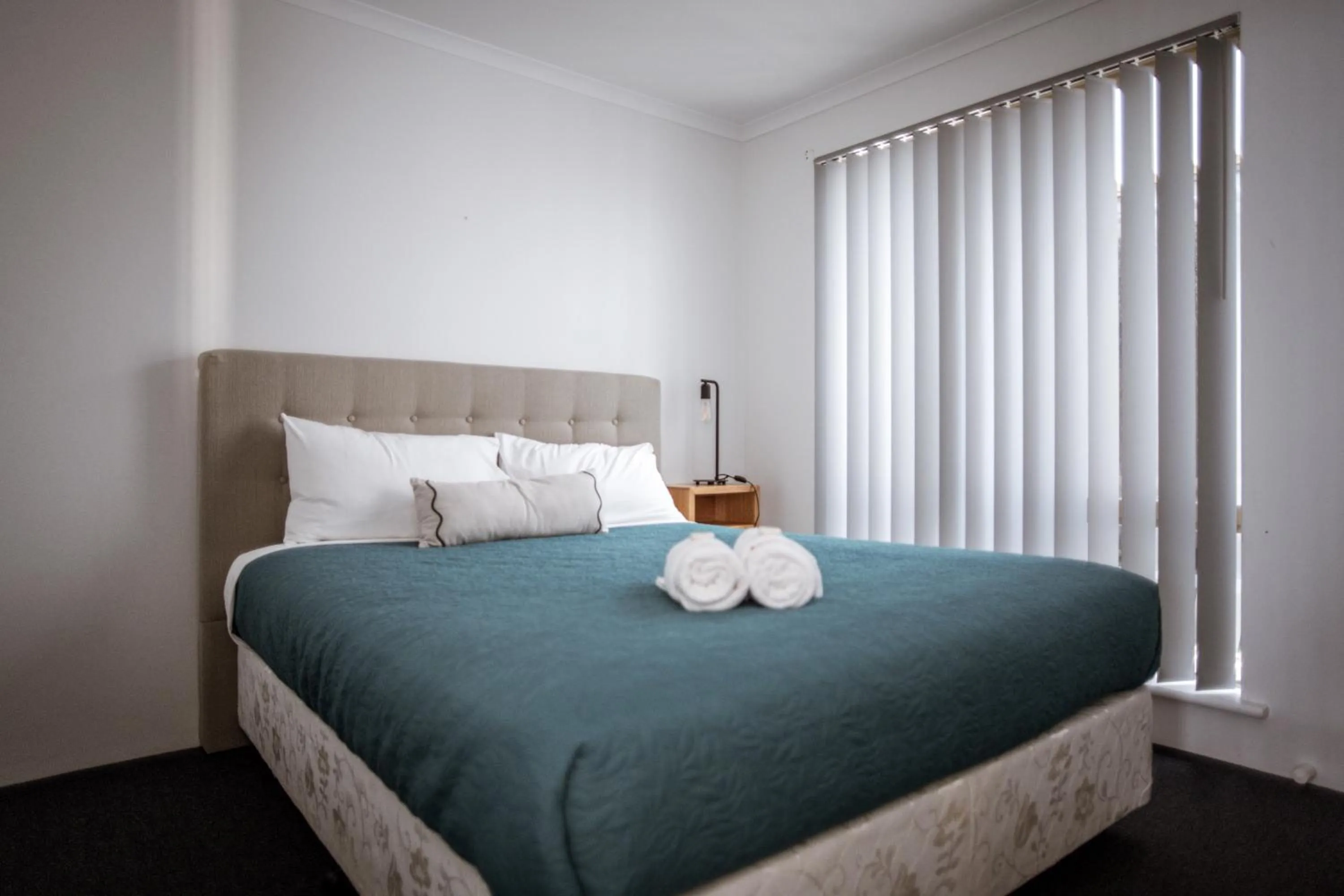 Bedroom, Bed in Archipelago Apartments Esperance