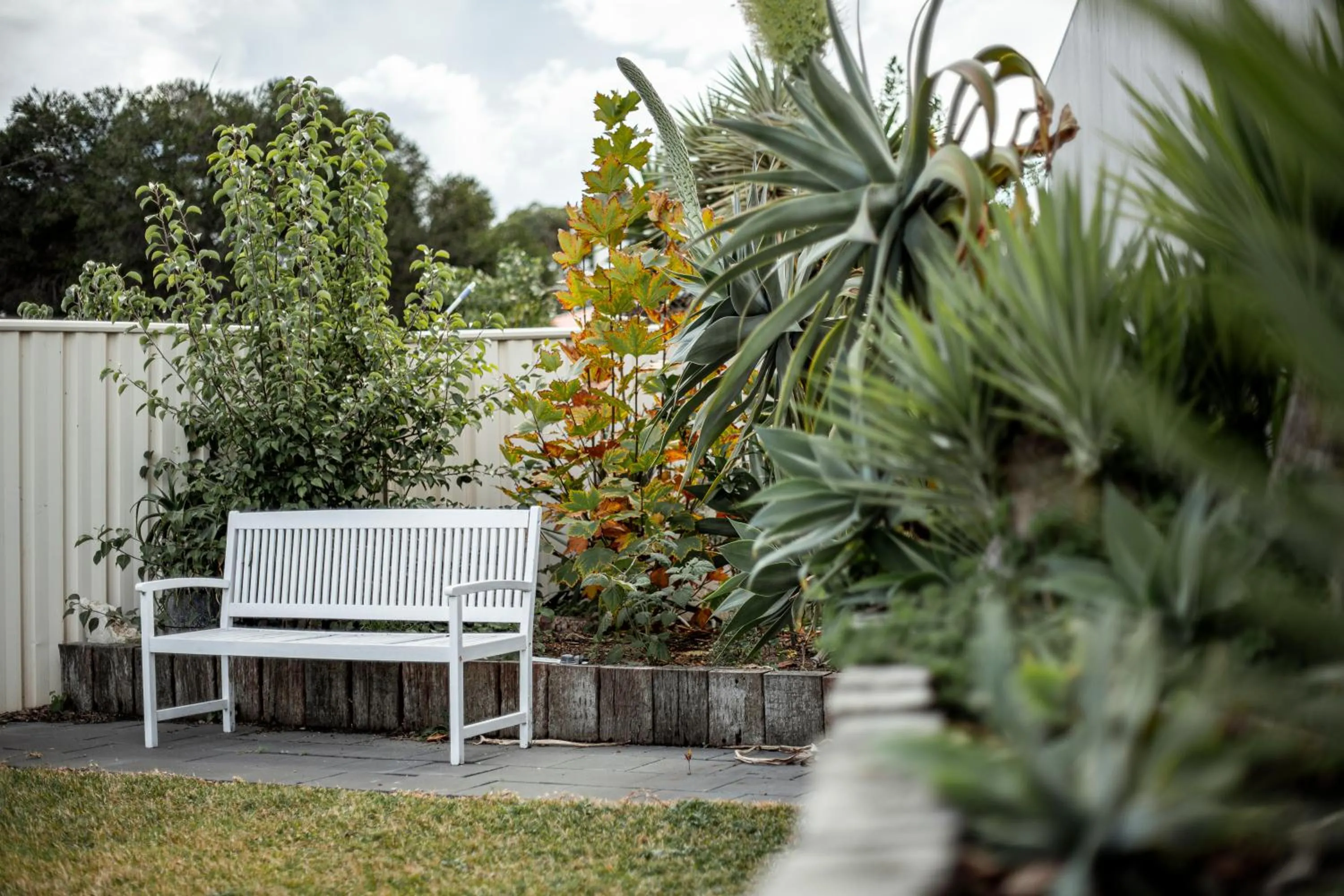Garden in Archipelago Apartments Esperance
