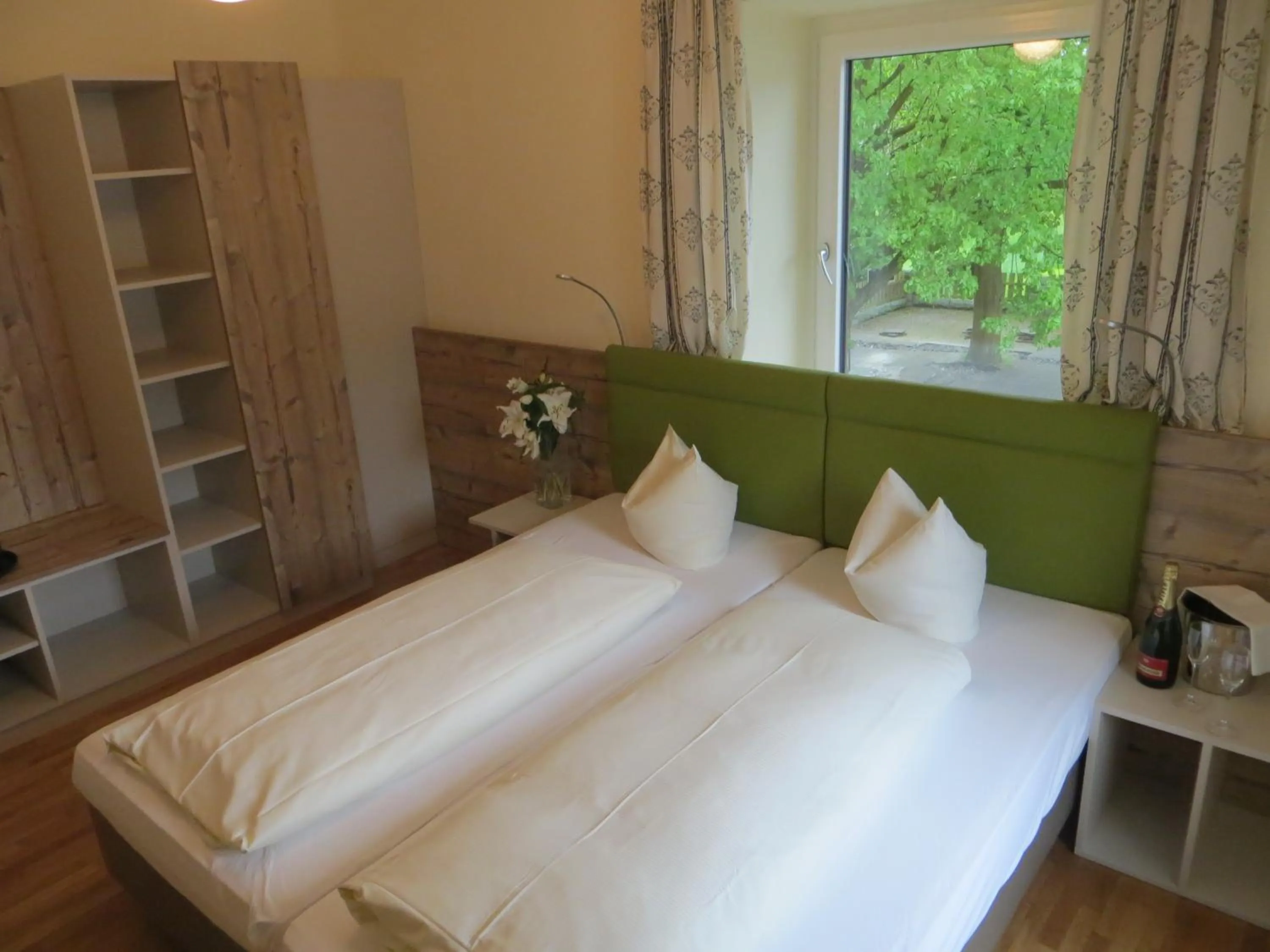 Bedroom, Bed in Landhotel St. Florian