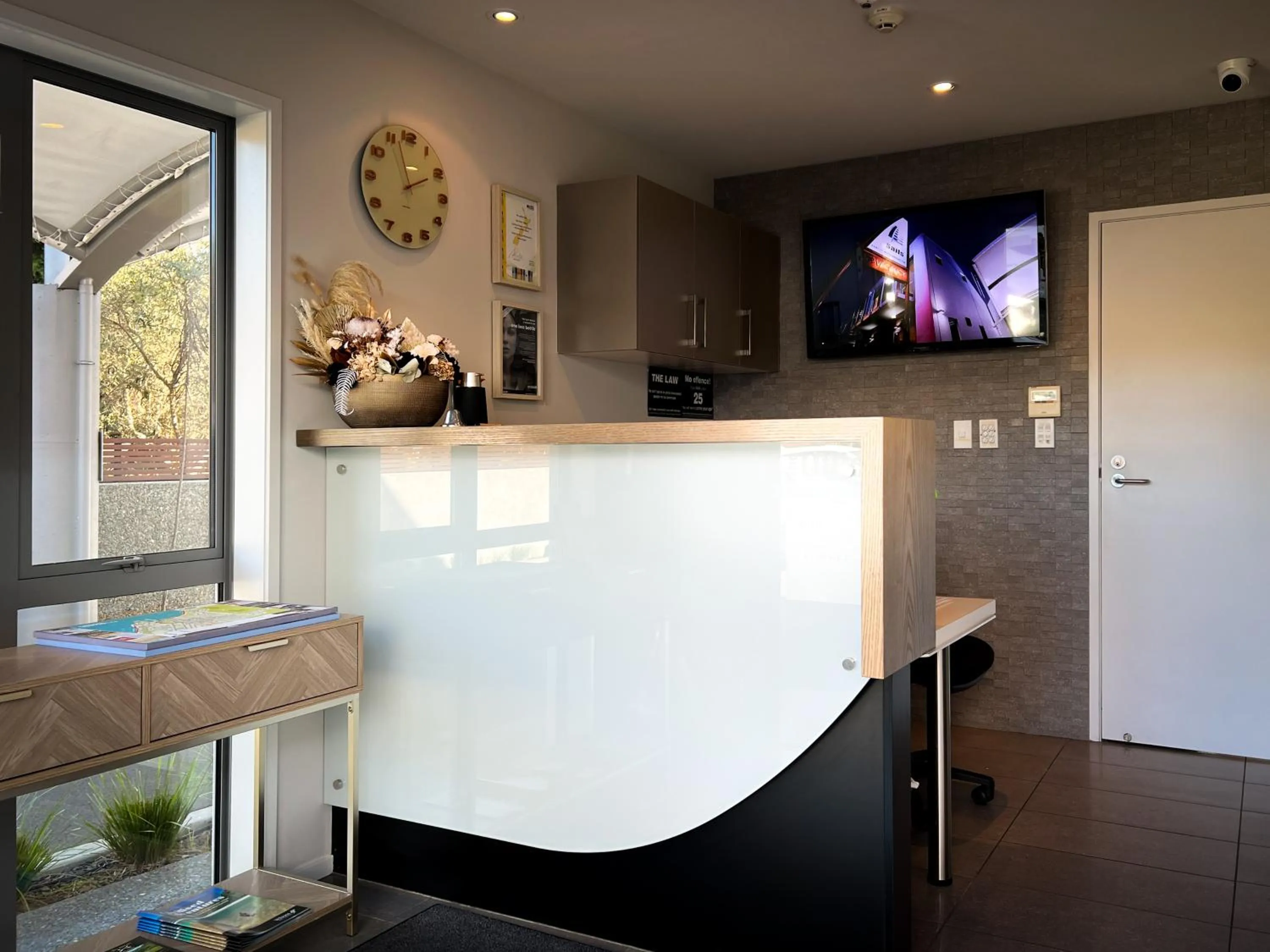 Lobby or reception in The Sails Nelson