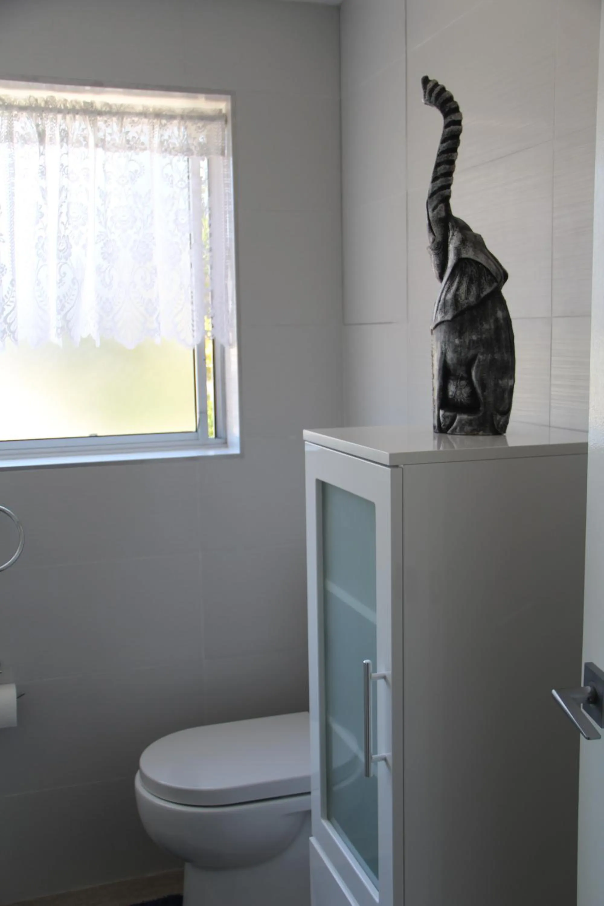 Bathroom in Beaches Serviced Apartments
