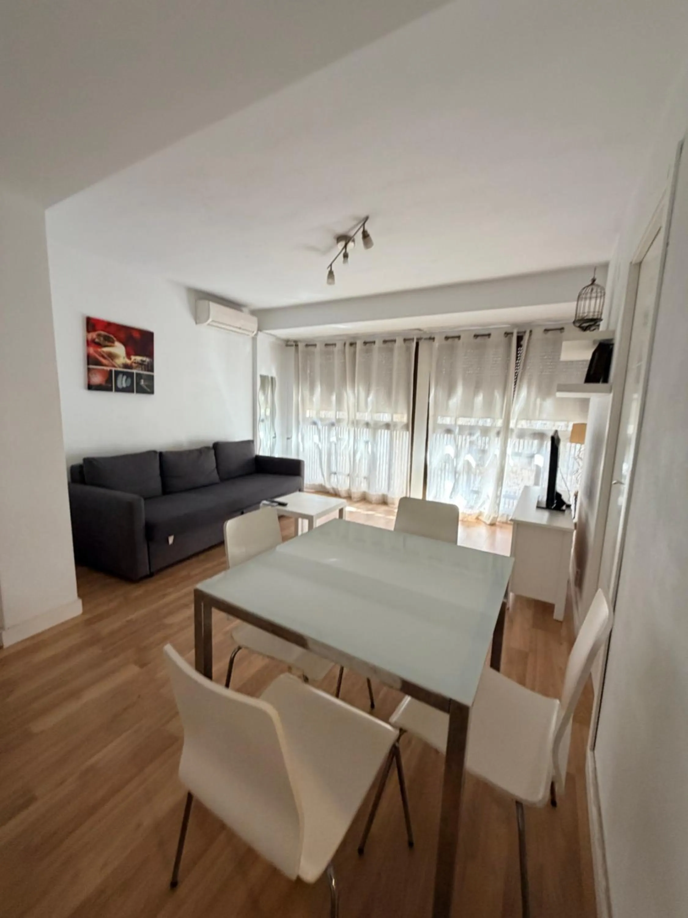 Dining area in Zerka Centro