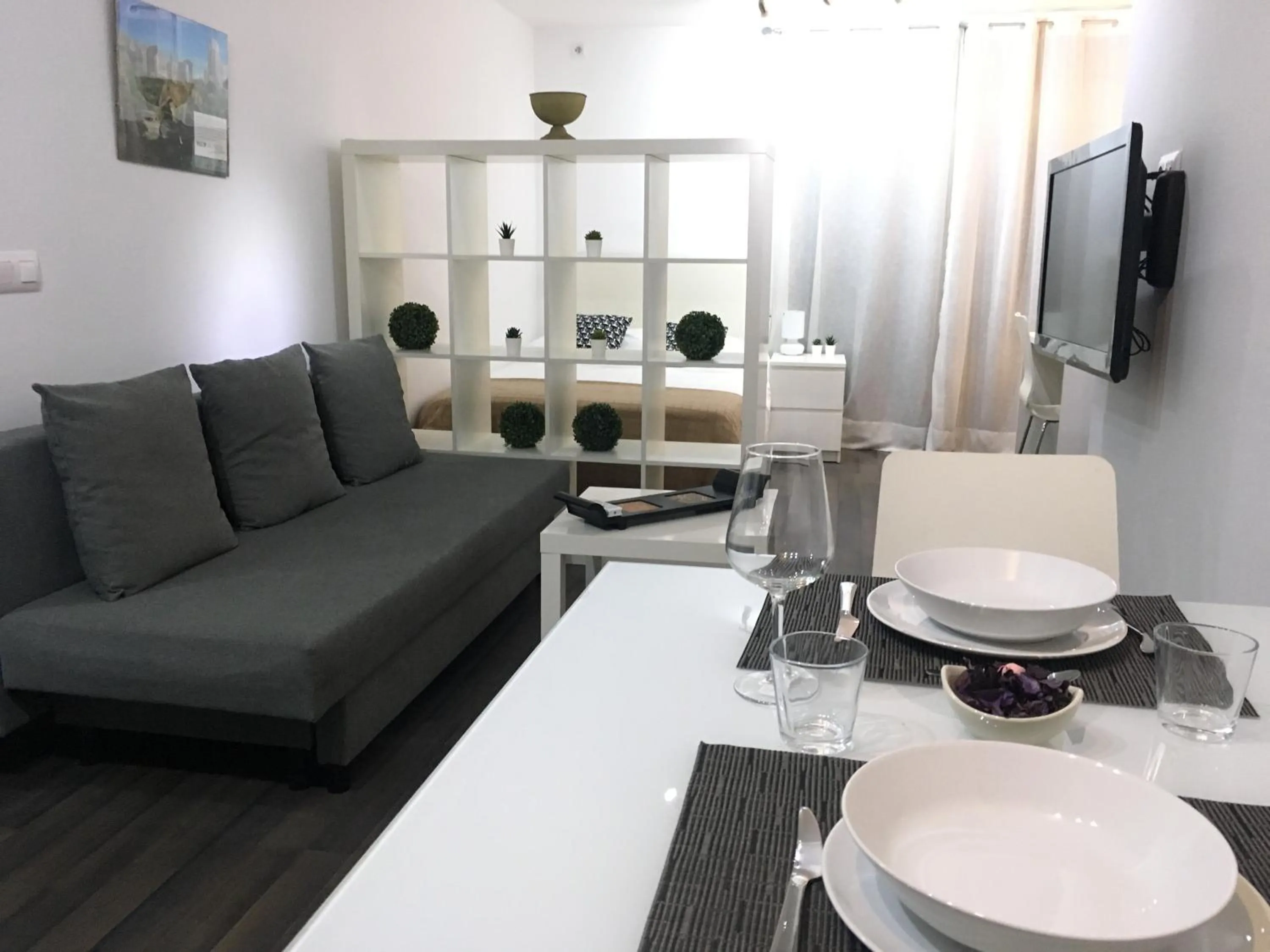 Communal lounge/ TV room in Zerka Centro